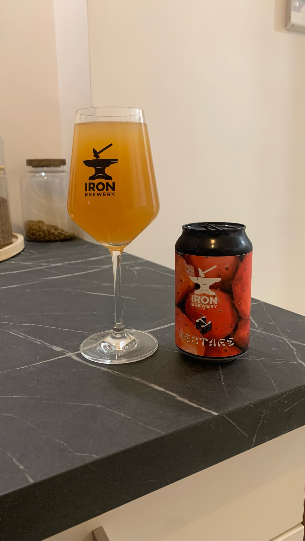 Des Hectares de Garrigues, France