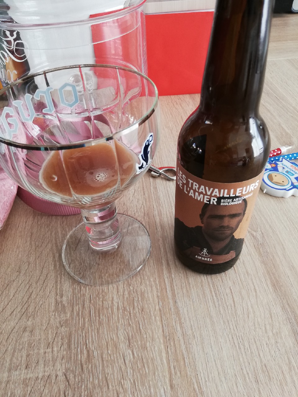 Les Travailleurs De L'Amer Ambrée, France