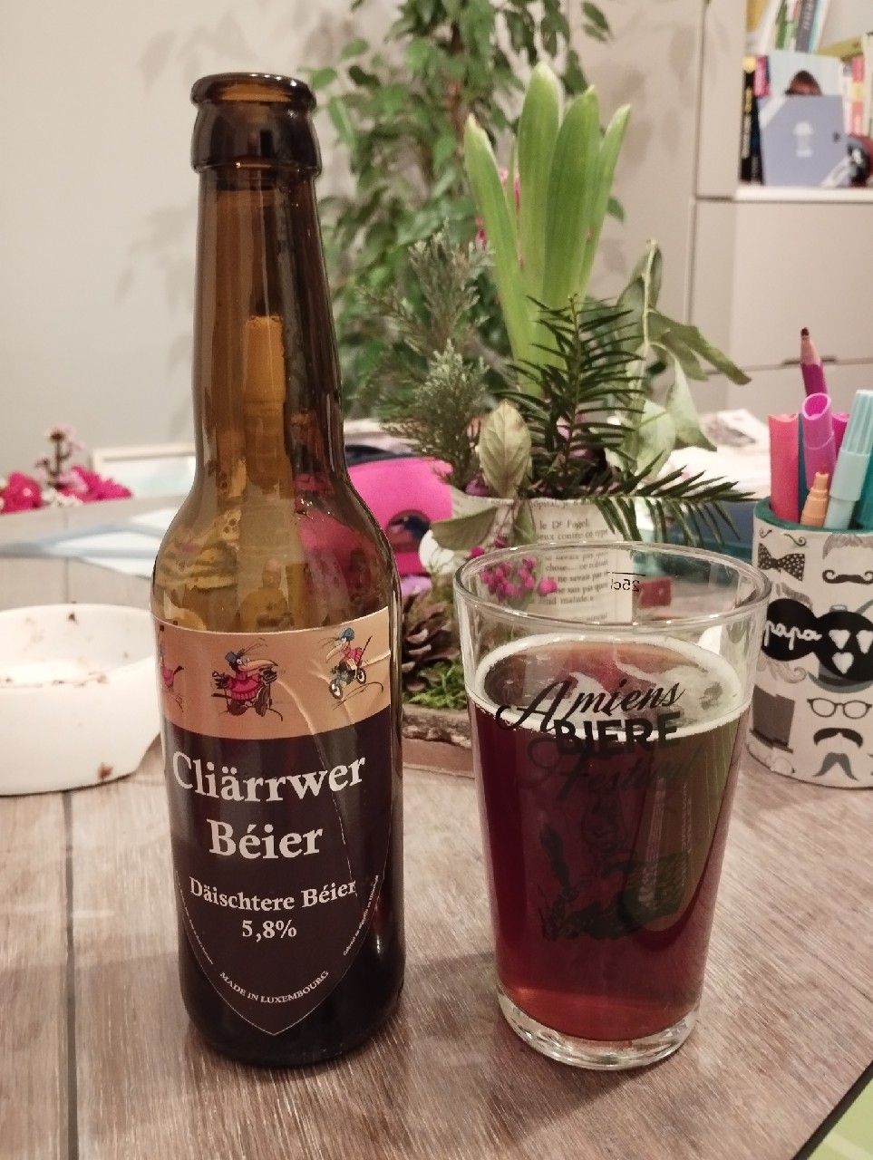 Cliärrwer Béier Däischtere Béier, Den Heischter Microbrewery