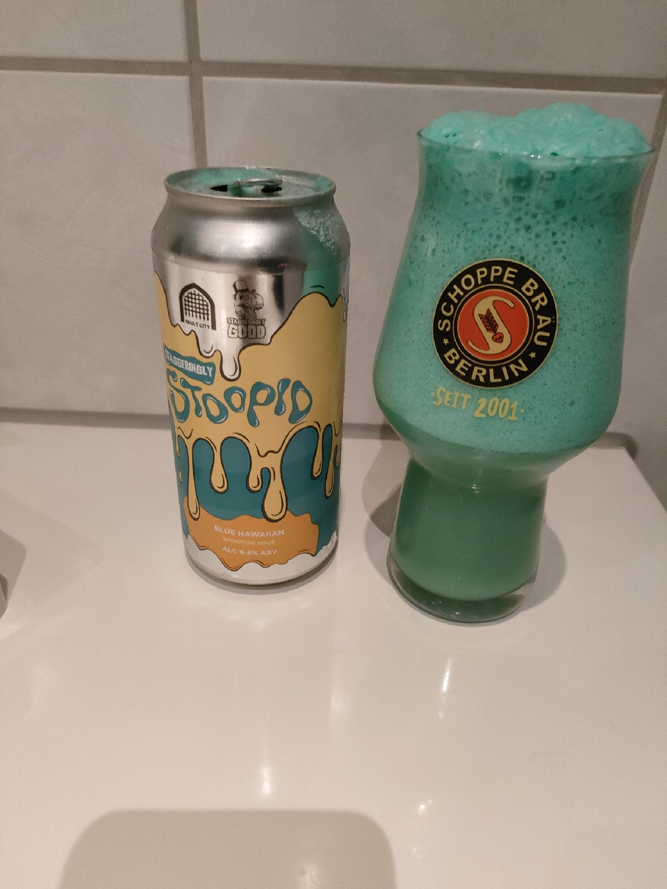 Staggeringly Stoopid: Blue Hawaiian, Scotland