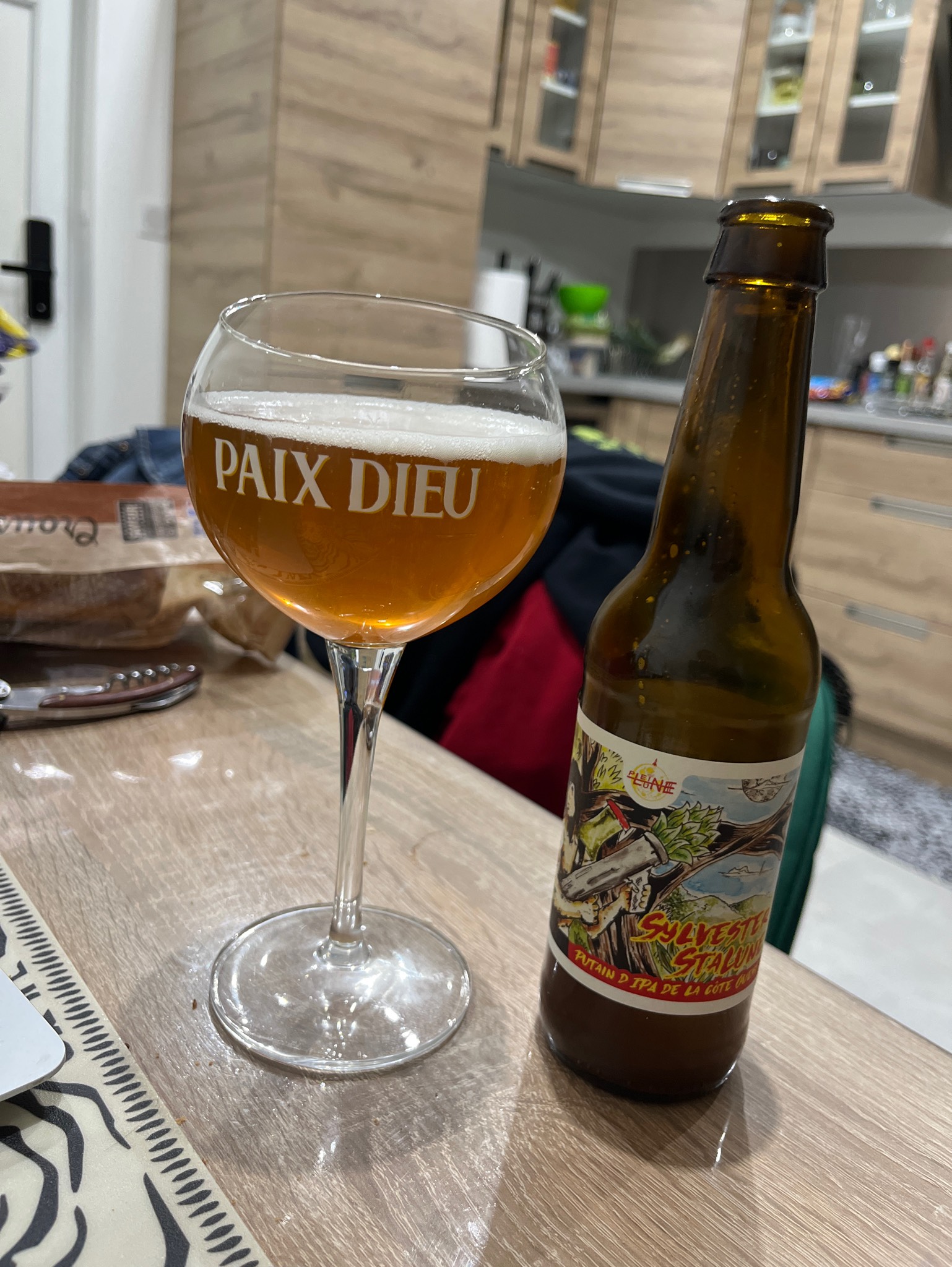 Sylvester StaLune, France