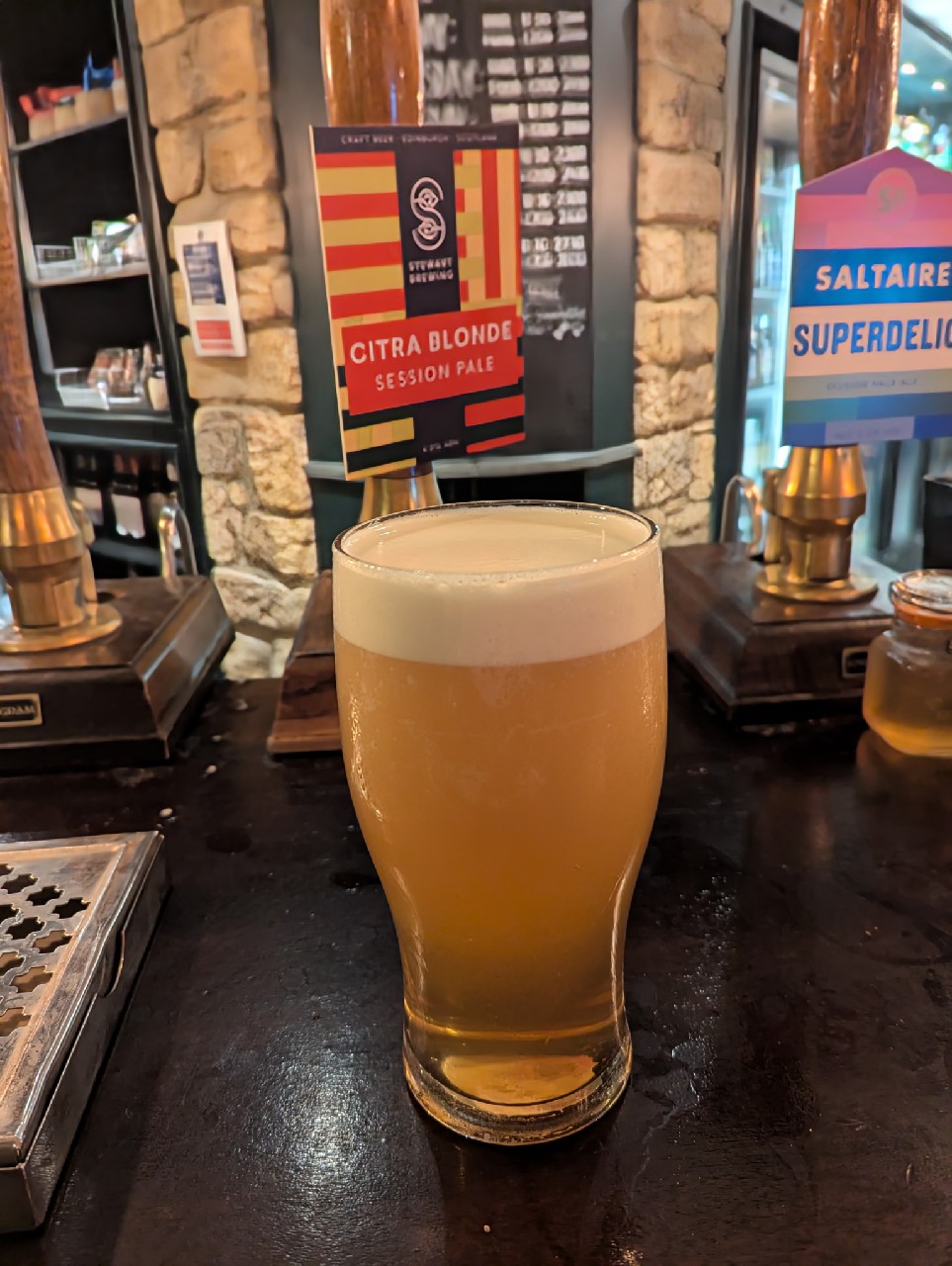 Citra Blonde, Scotland