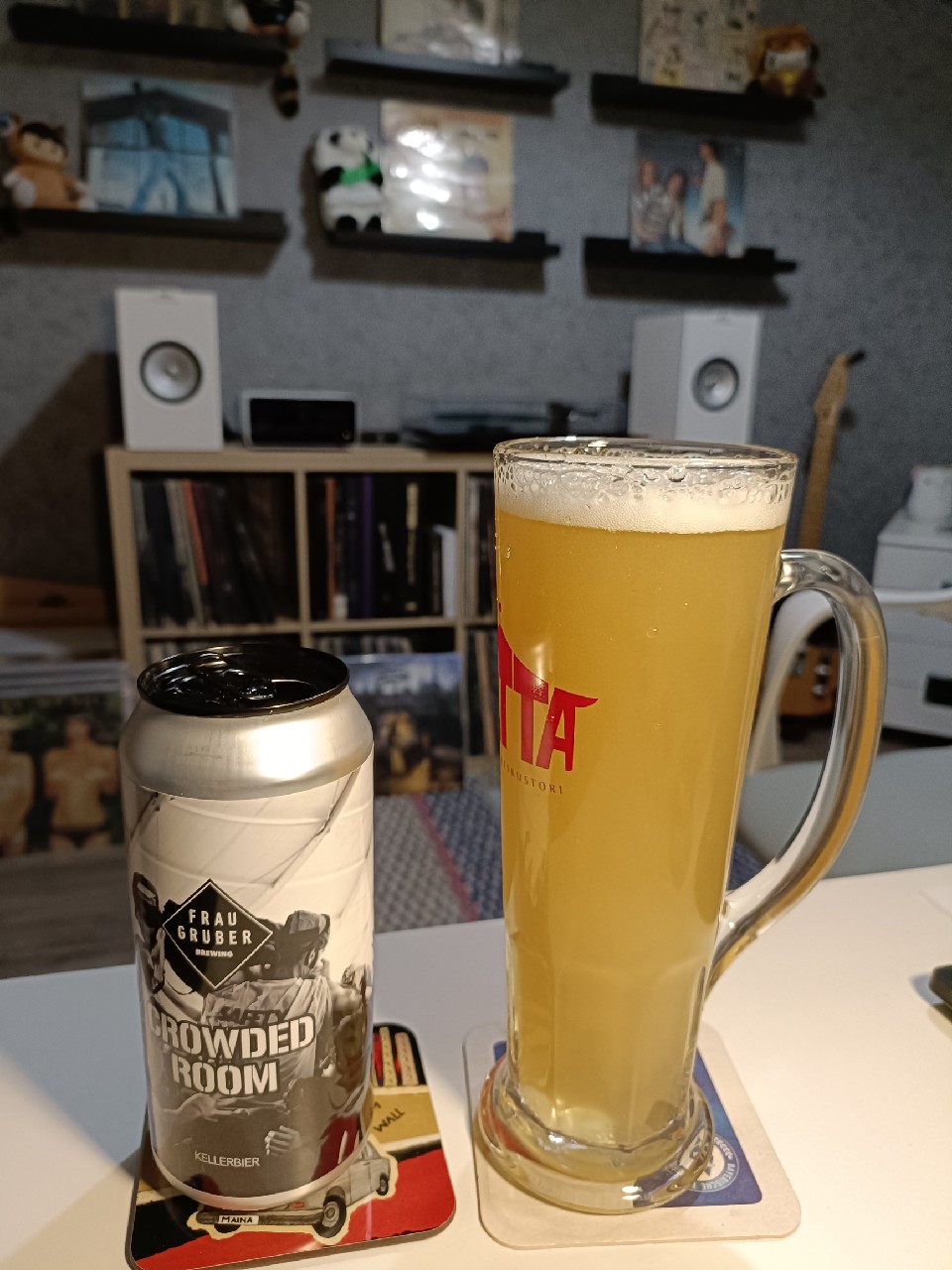 Crowded Room, Germany