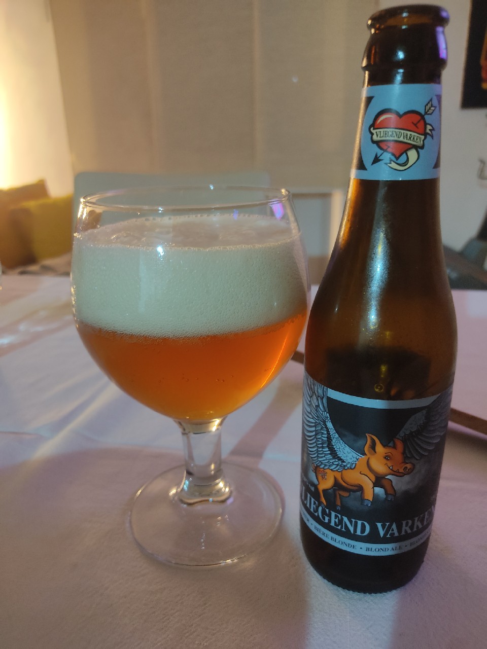 Vliegend Varken, Belgium