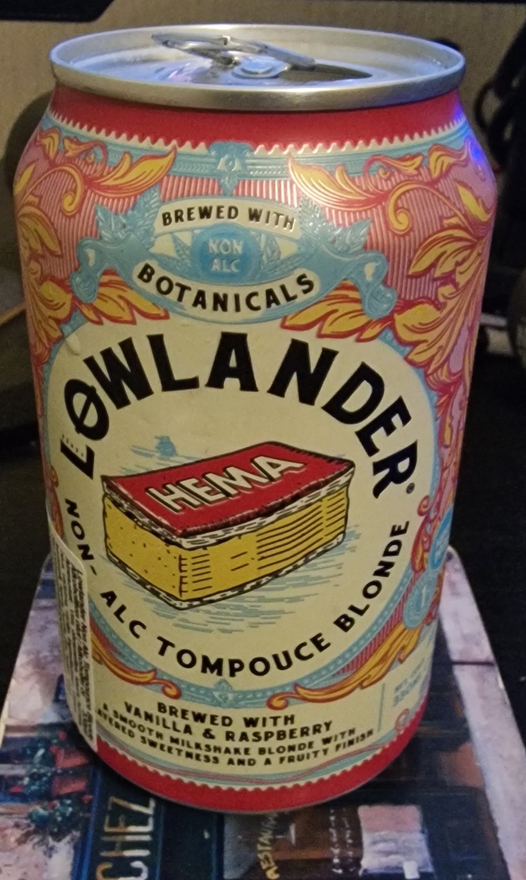Lowlander non-alc Tompouce, Netherlands
