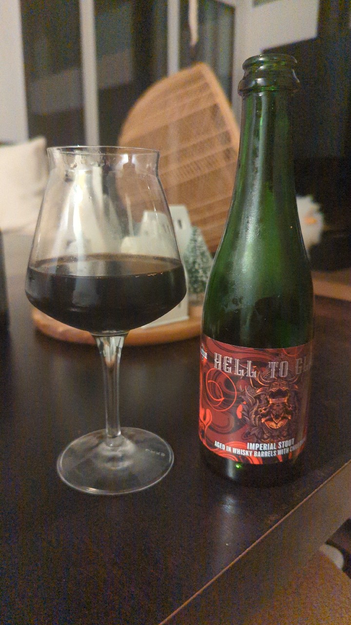 Hell to Glass Whisky Barrel Aged with Chile Chipotle, Spain