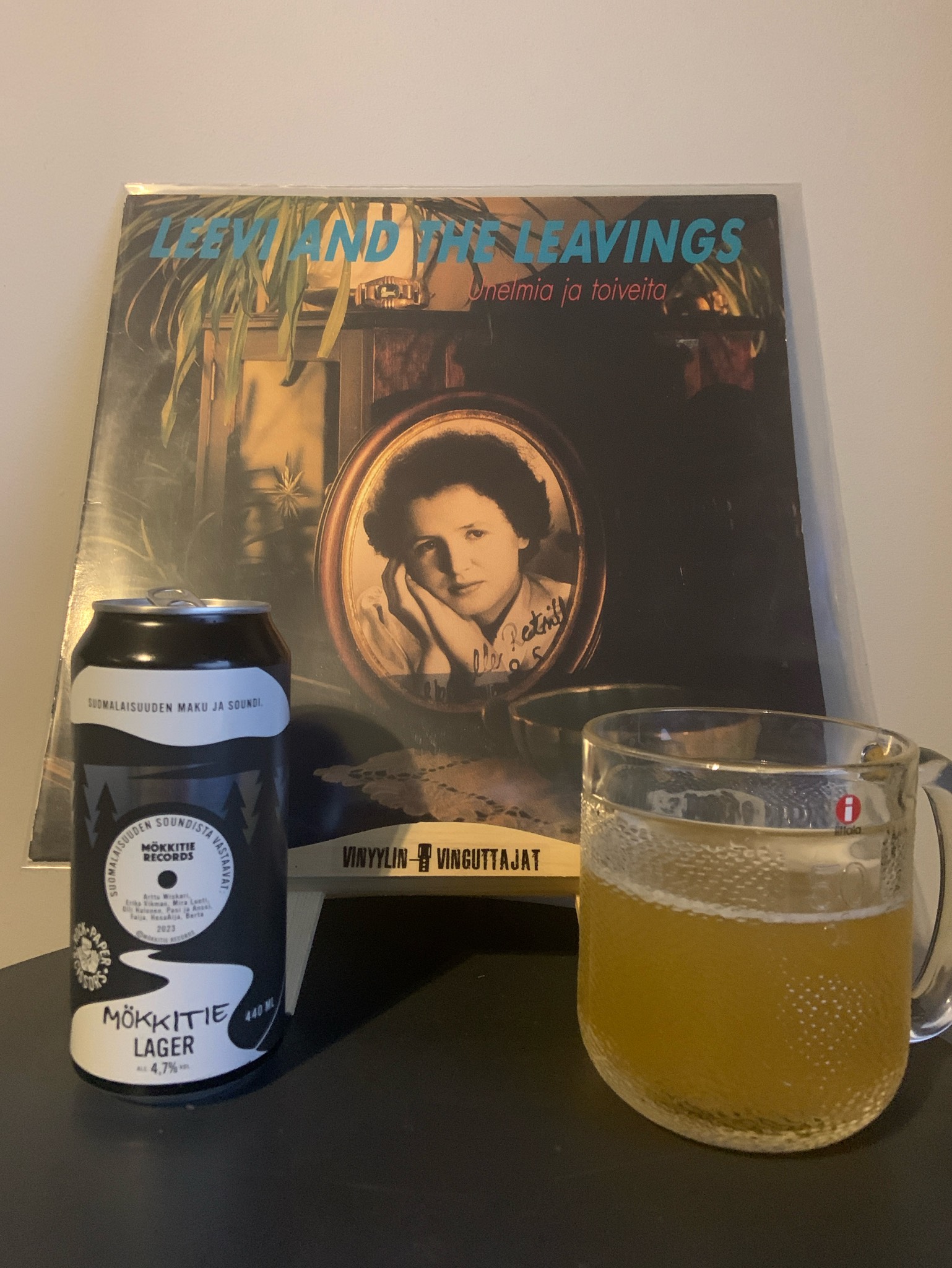 Mökkitie Lager, Finland