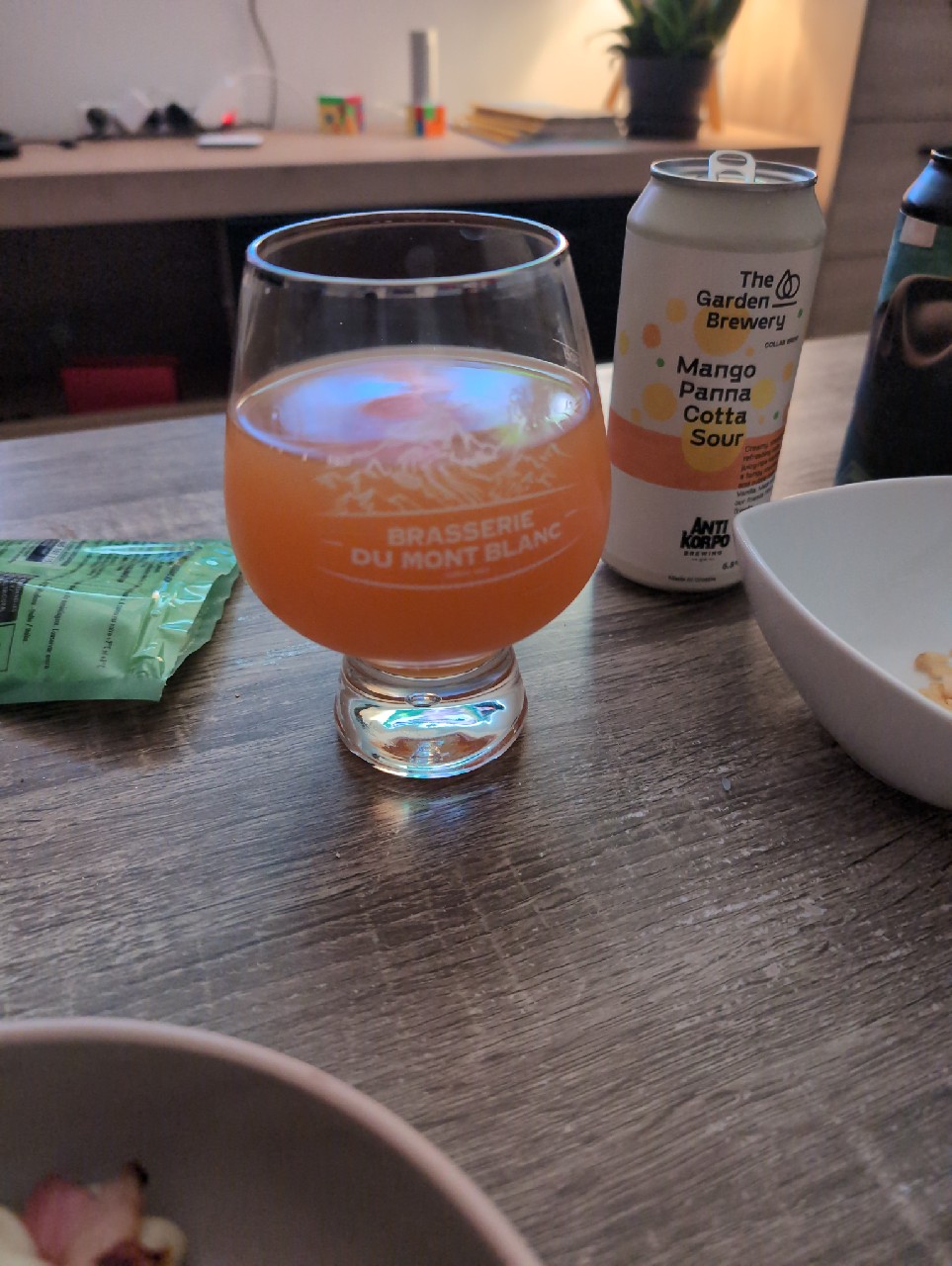 Mango Panna Cotta Sour, Croatia