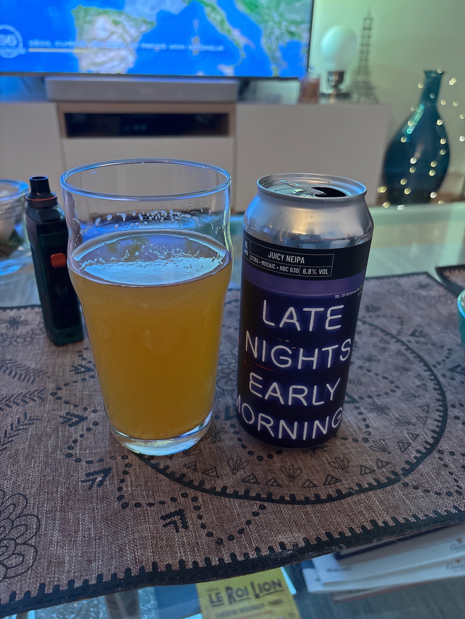 NL#08 Late Nights Early Mornings, France