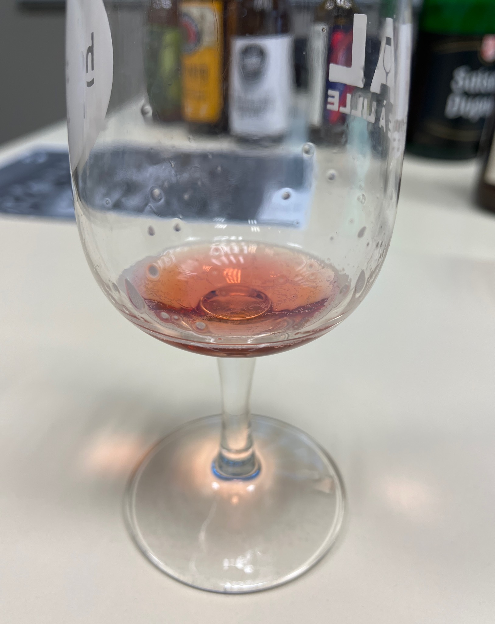 Cute & Sober, France