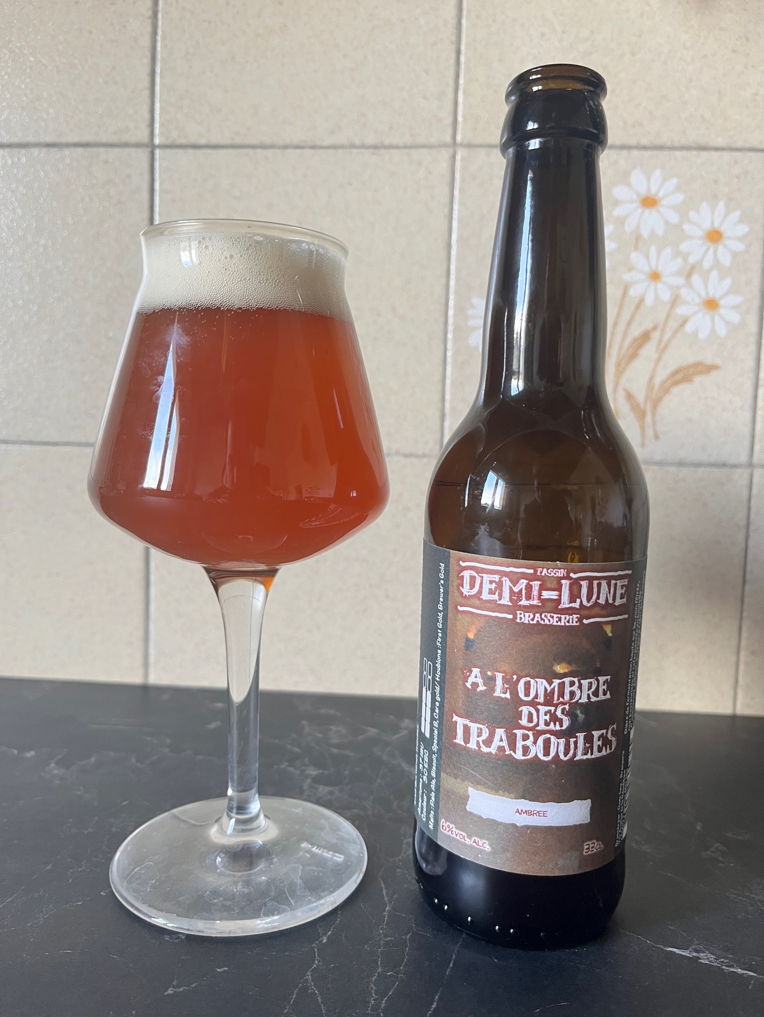 À L'Ombre Des Traboules, France