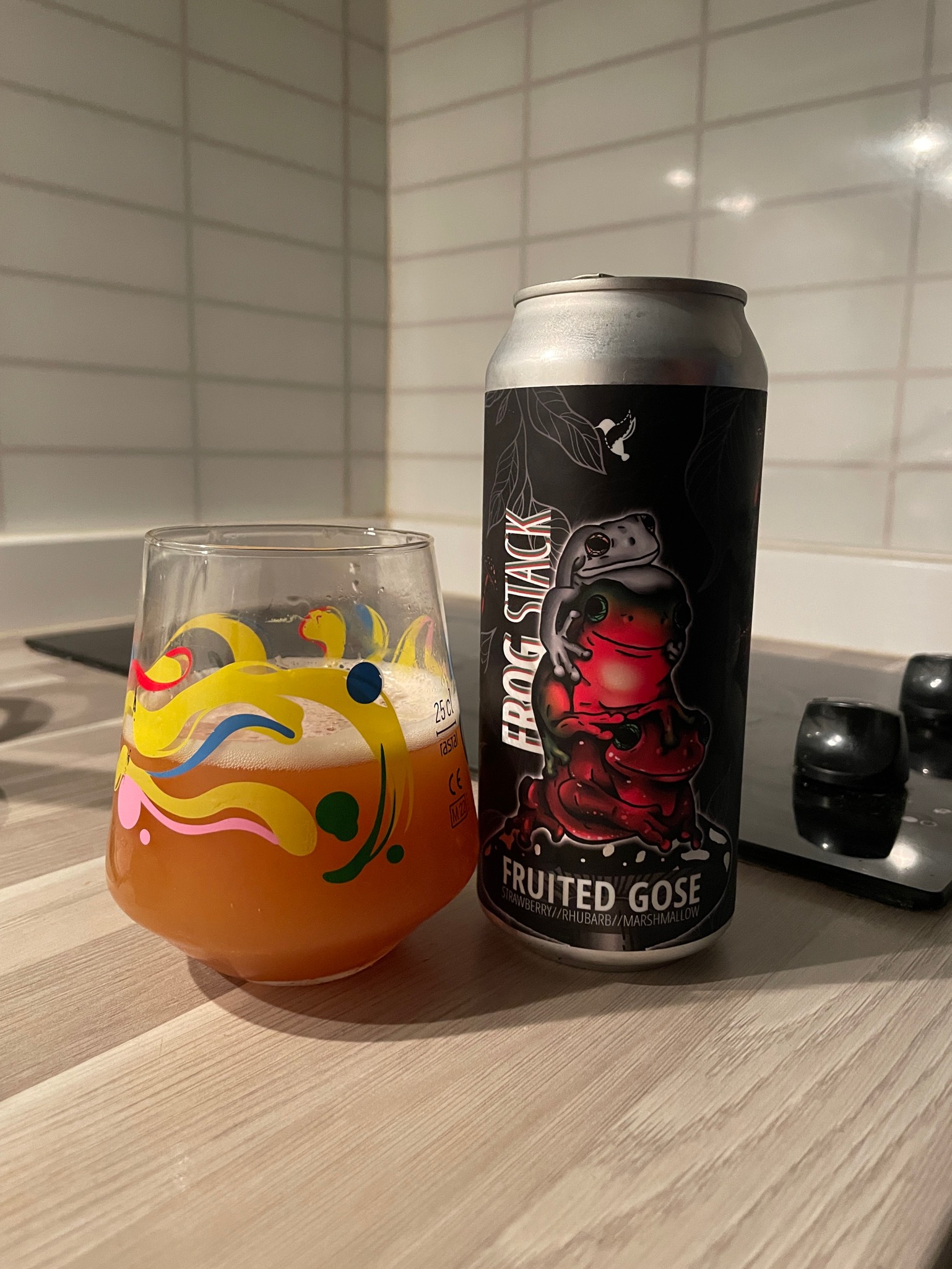 Frog stack : strawberry/rhubarb/marshmallow, United States