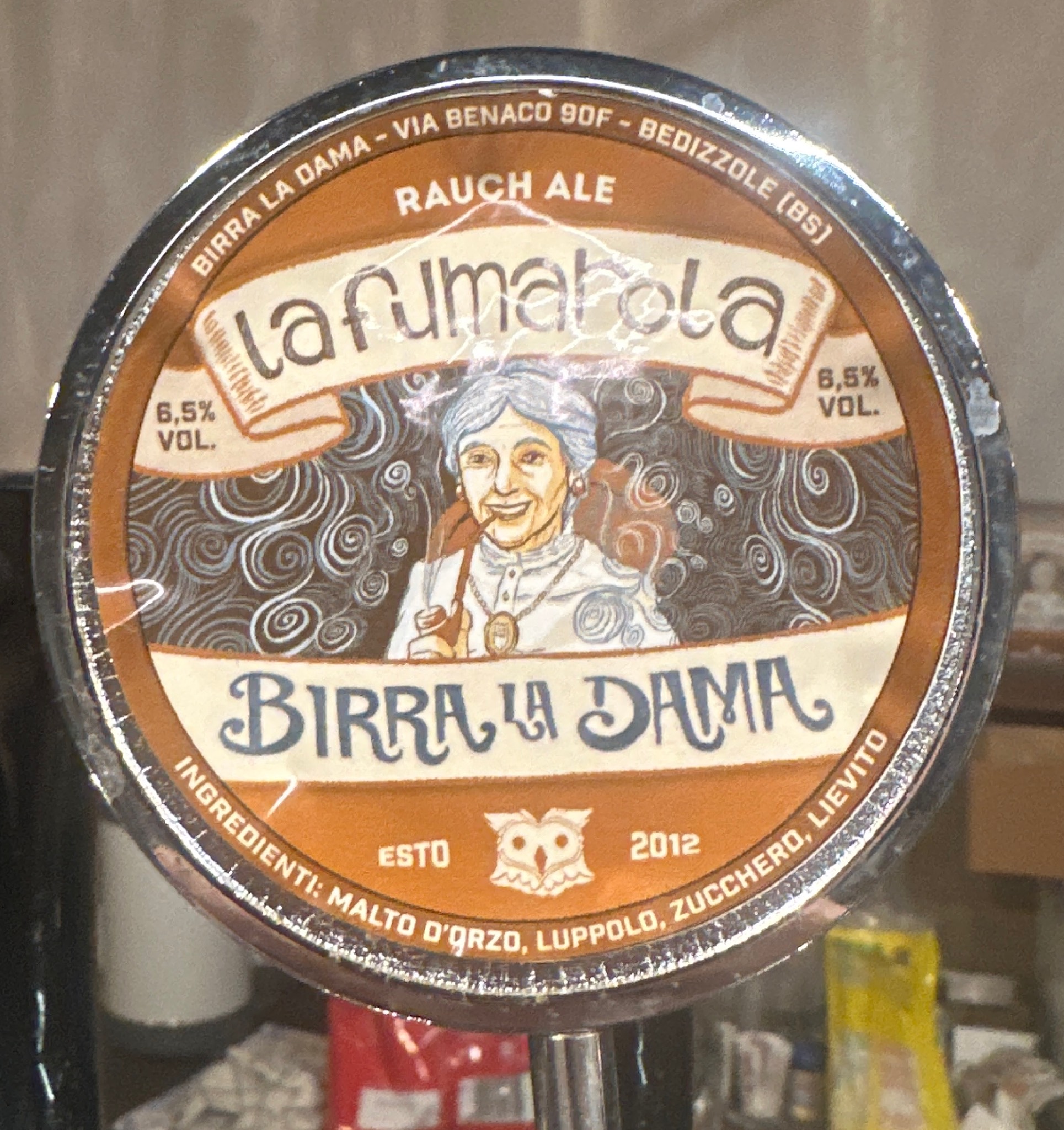 La Fumarola, La Dama