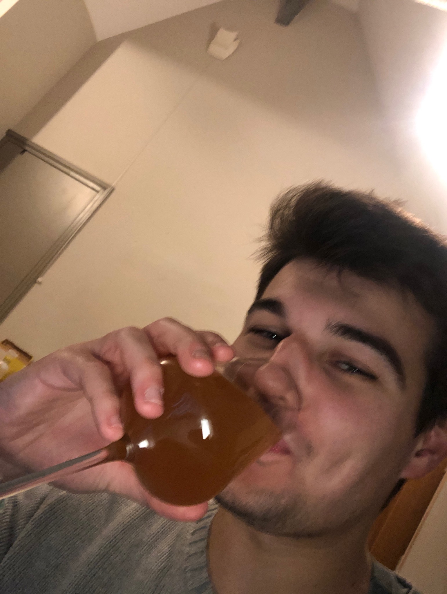 Abbaye De Vauclair - Blanche, France