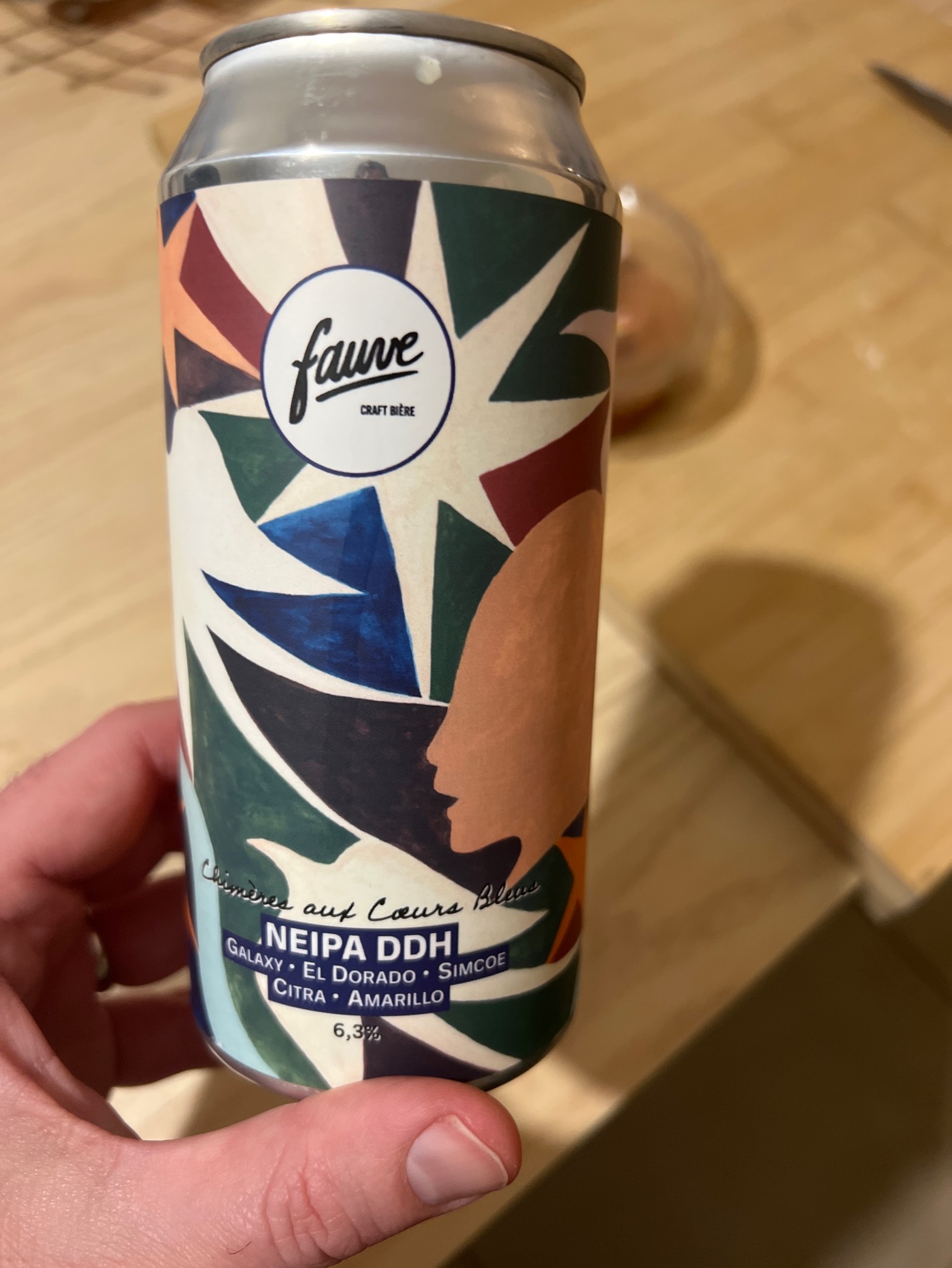 Chimère Aux Cœurs Bleus, France