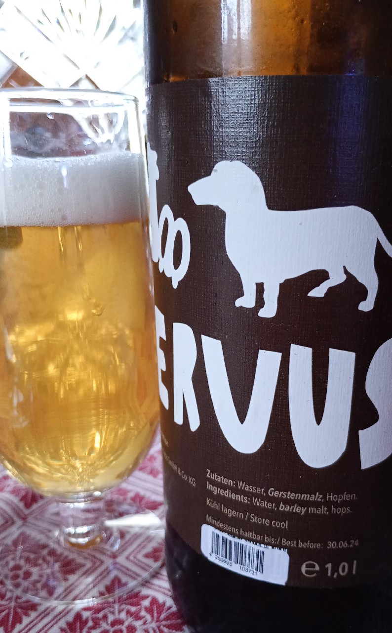 Servus, Höss Brau- und Vertriebs GmbH & Co KG