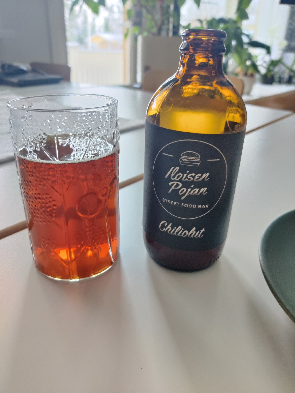 Iloisen Pojan Chiliolut, Finland