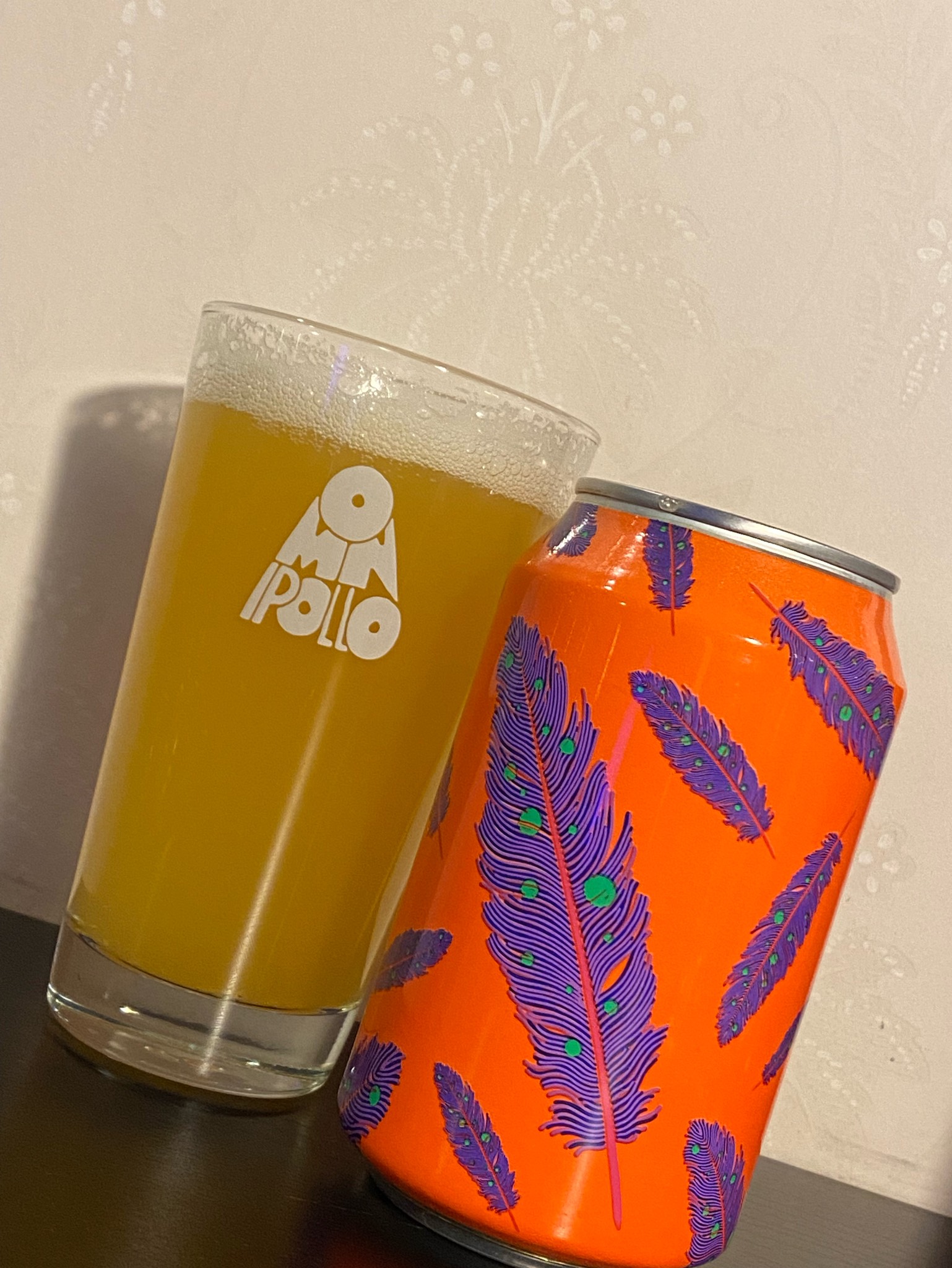 Bianca Non-Alcoholic Pineapple Sour, Sweden