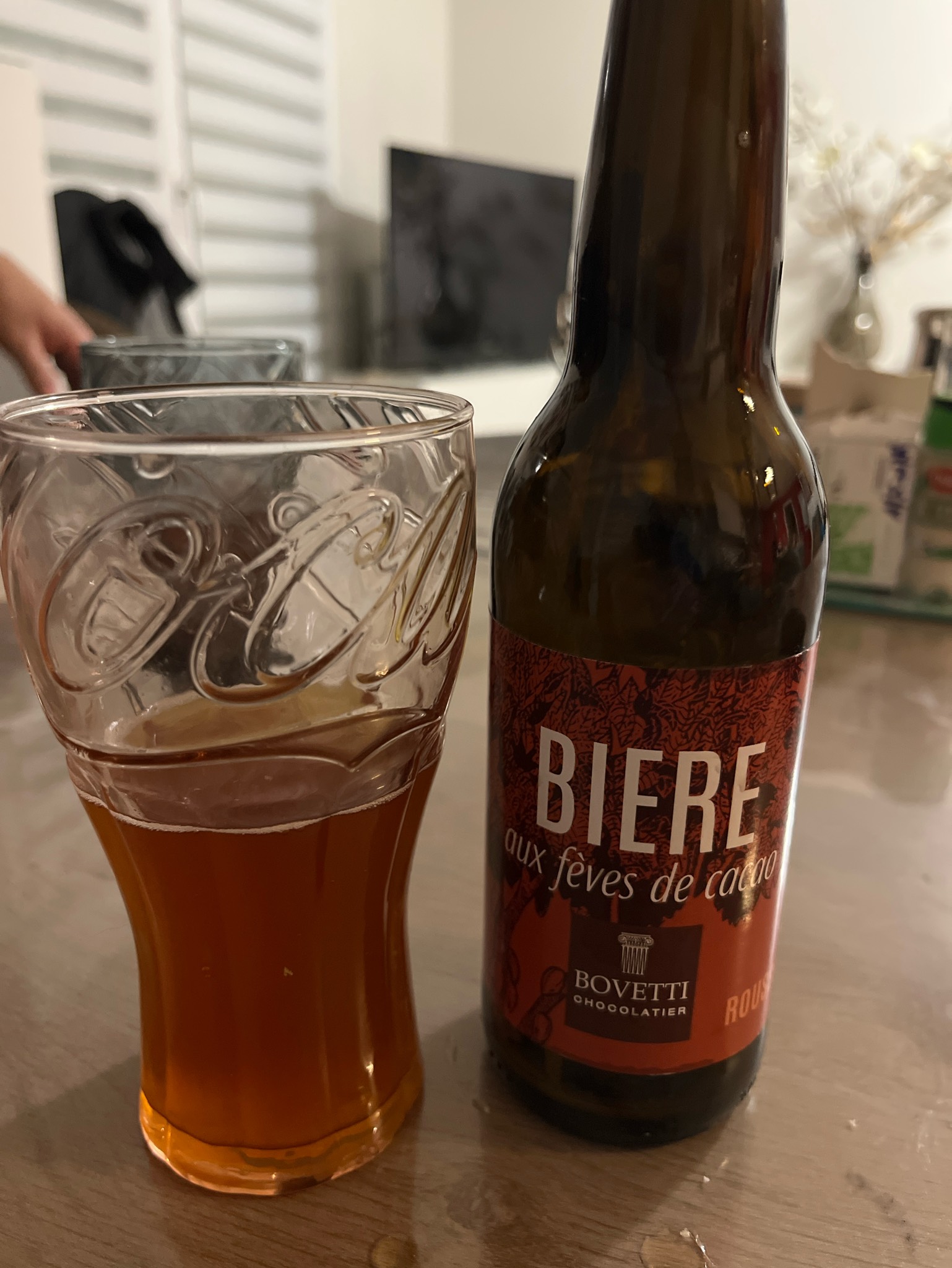 Bière Aux Fèves De Cacao Rousse, Brasserie Fonseca