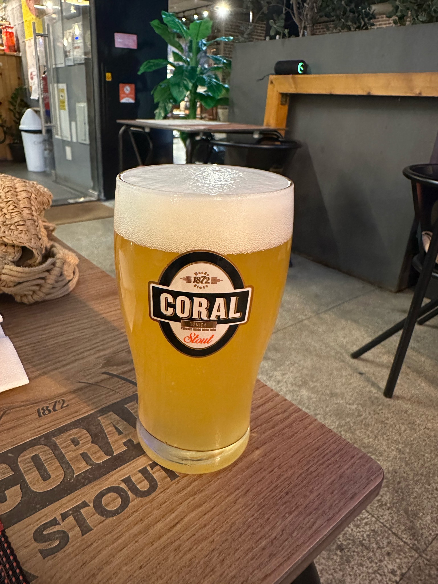 weiss banana coral, Portugal