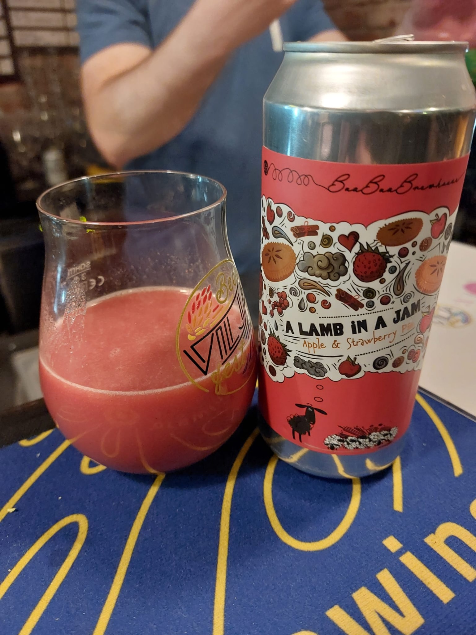 Lamb In A Jam - Apple & Strawberry Pie, Baa Baa Brewhouse