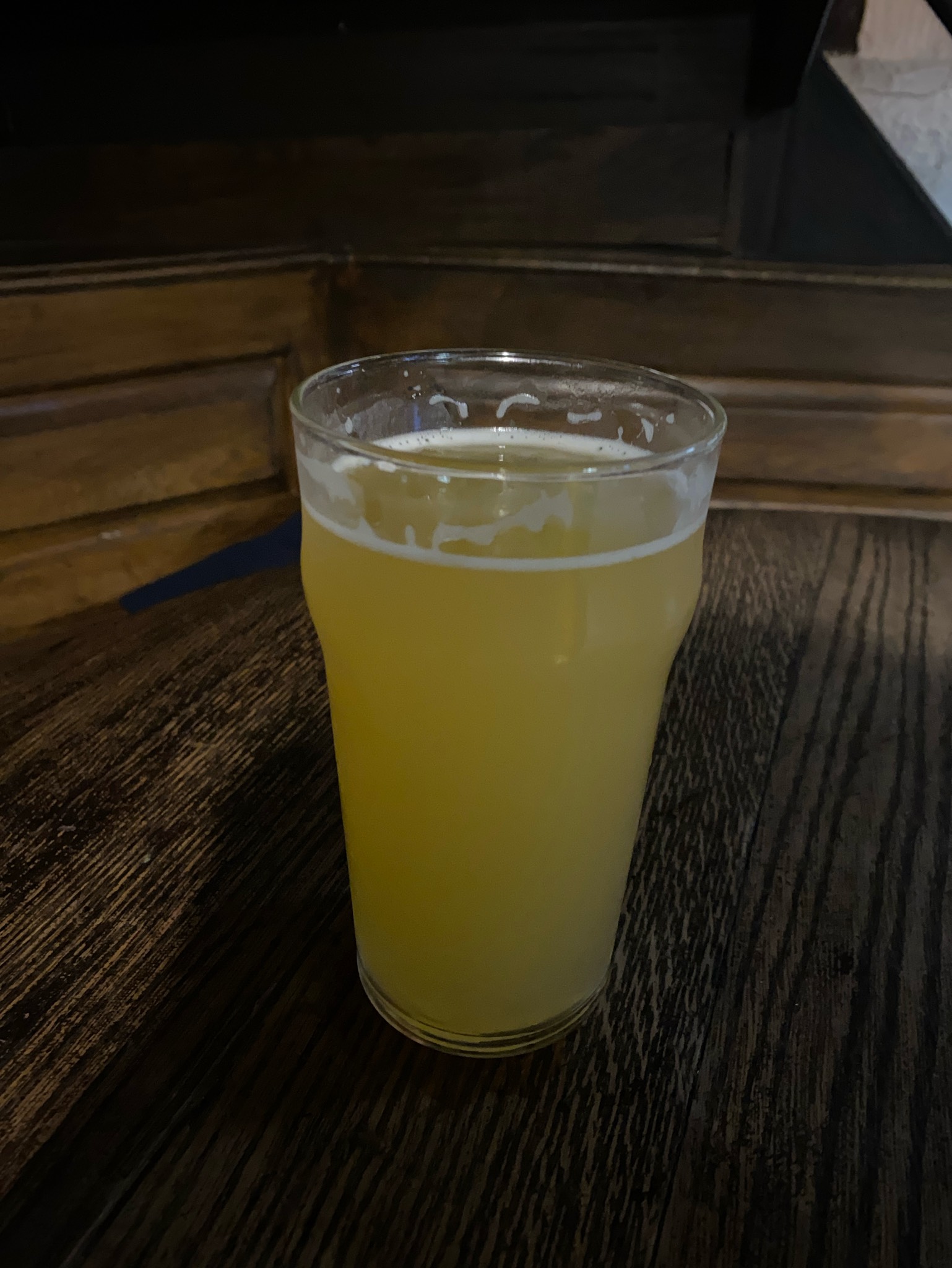 Meteor Blanche, France