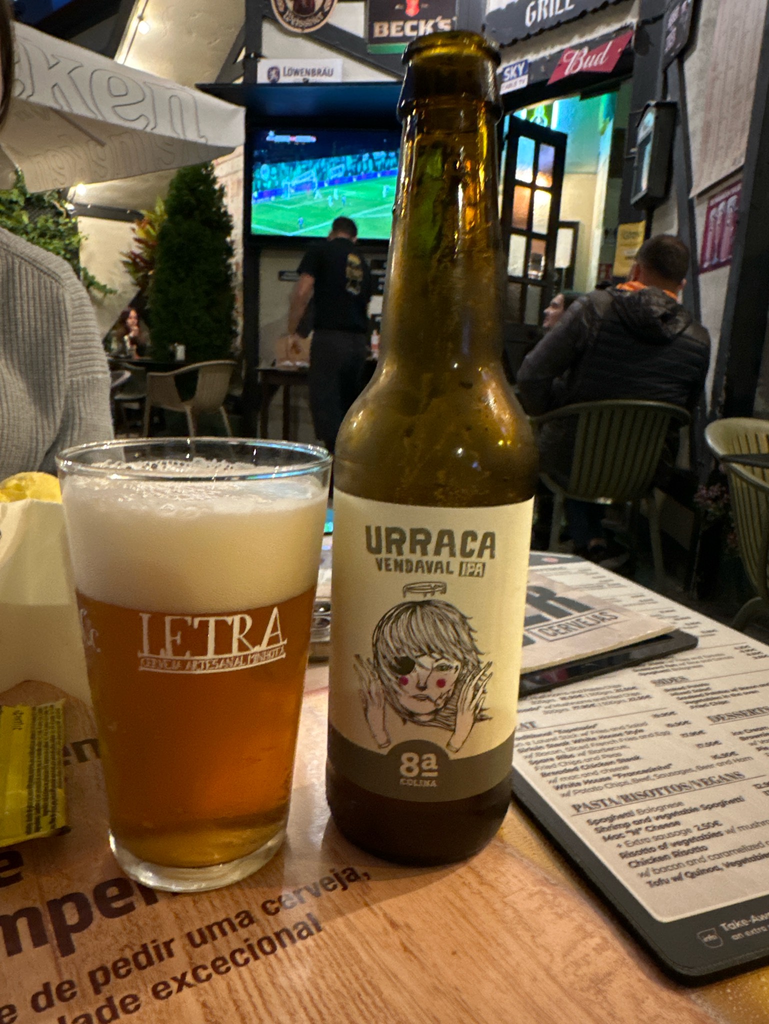 Oitava Colina Urraca, Portugal