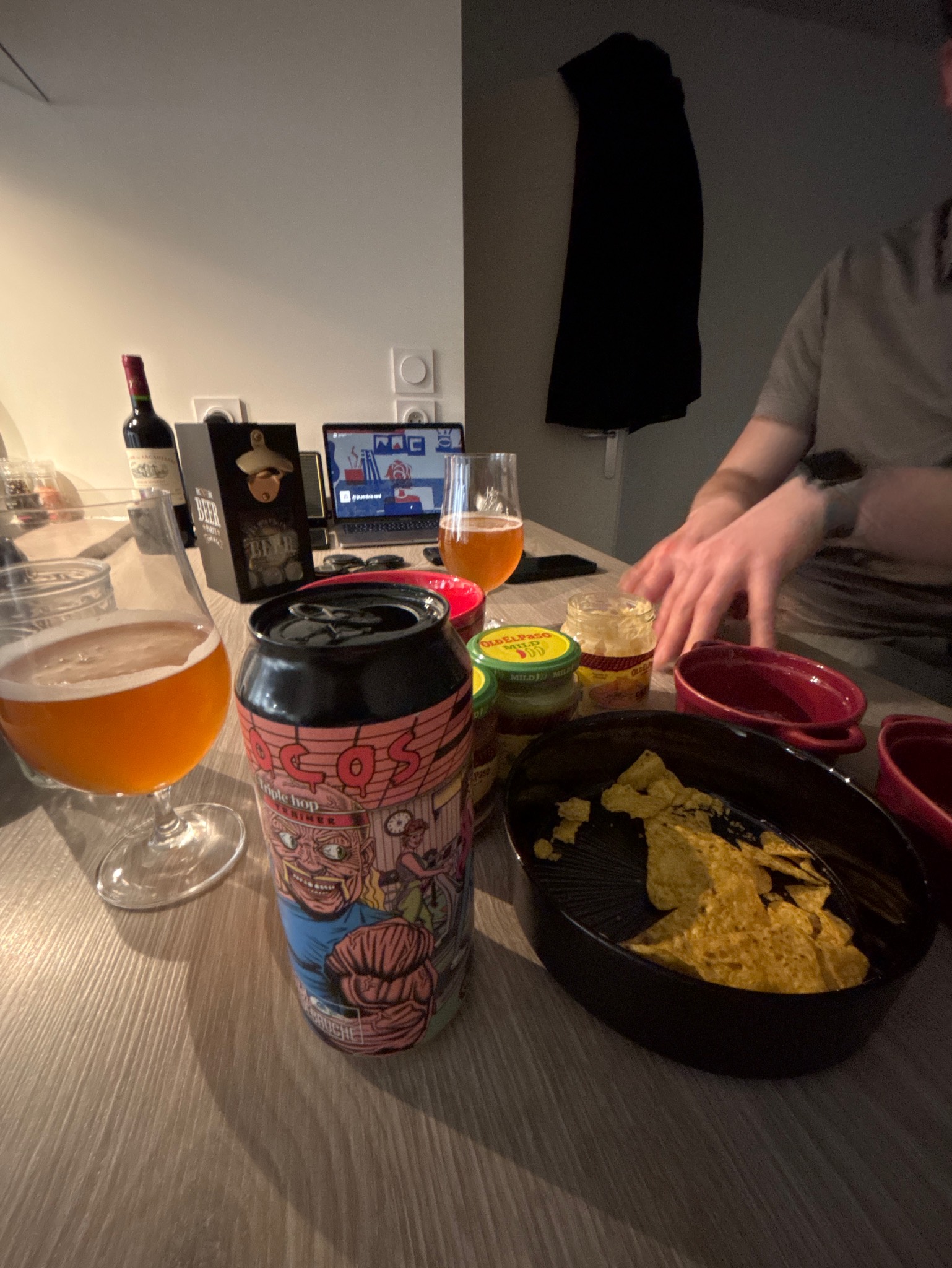 7 Locos - Triple Hop, France