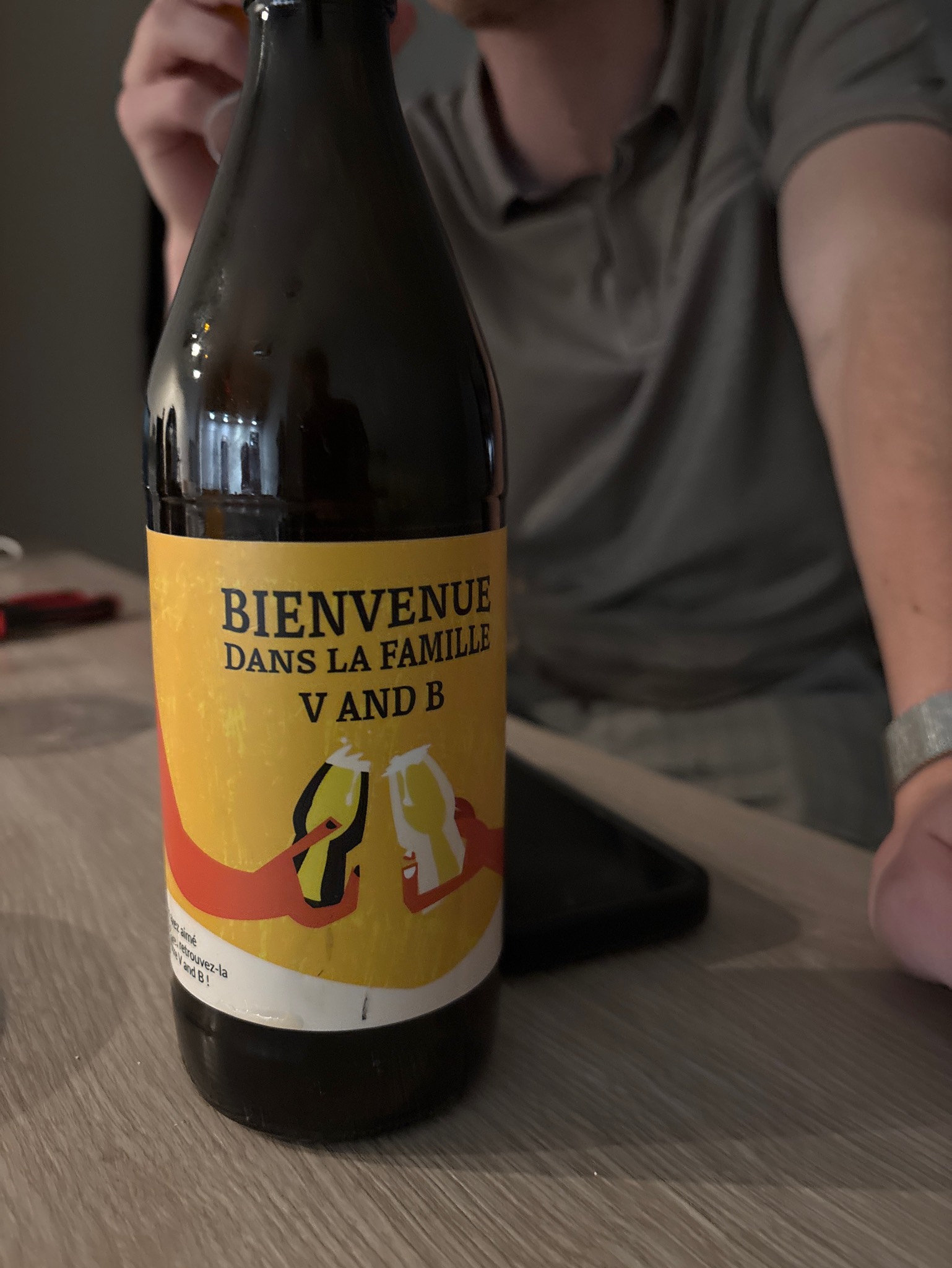 Bienvenue Dans La Famille V And B, France