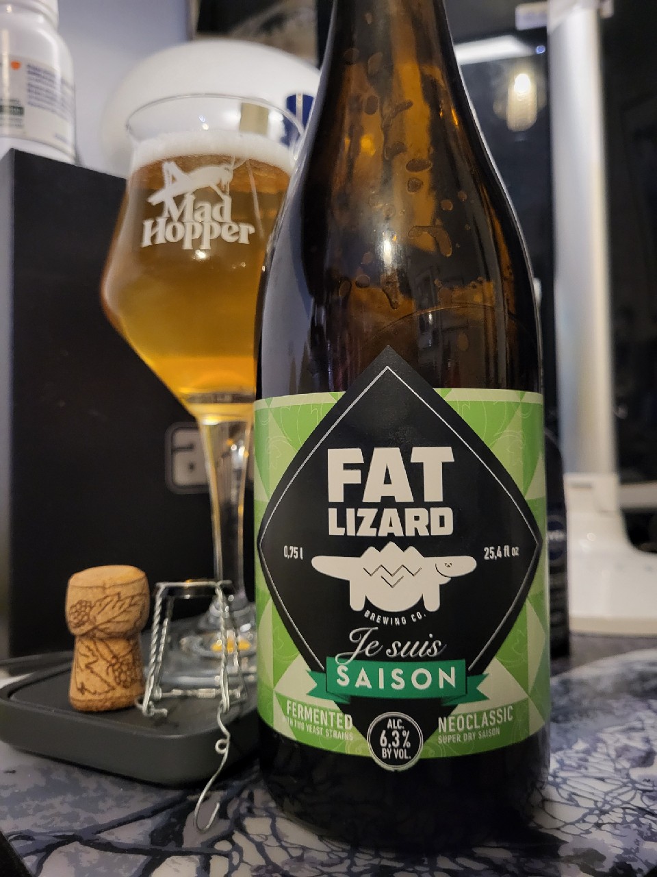 Je Suis Saison, Finland