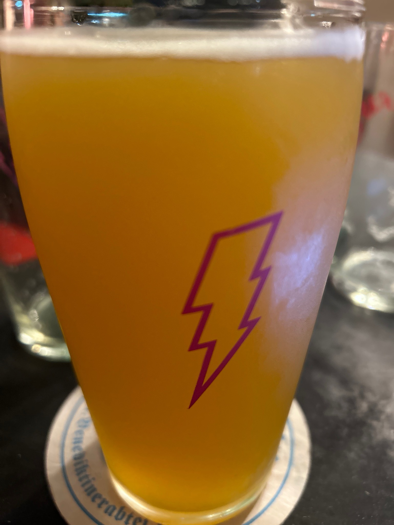 Hype Dream Mango & Passionfruit, Norway