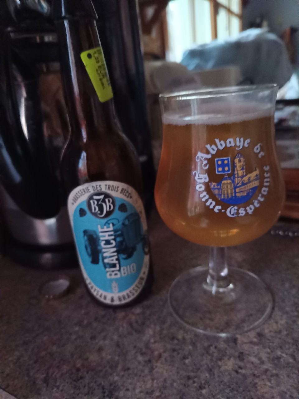 Trois Becs Blanche, Brasserie Des Trois Becs