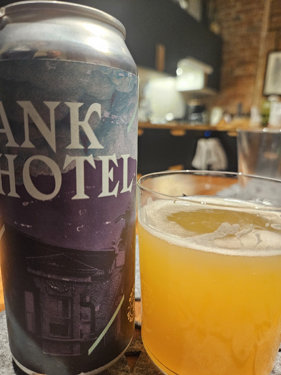Bank Hotel, Canada