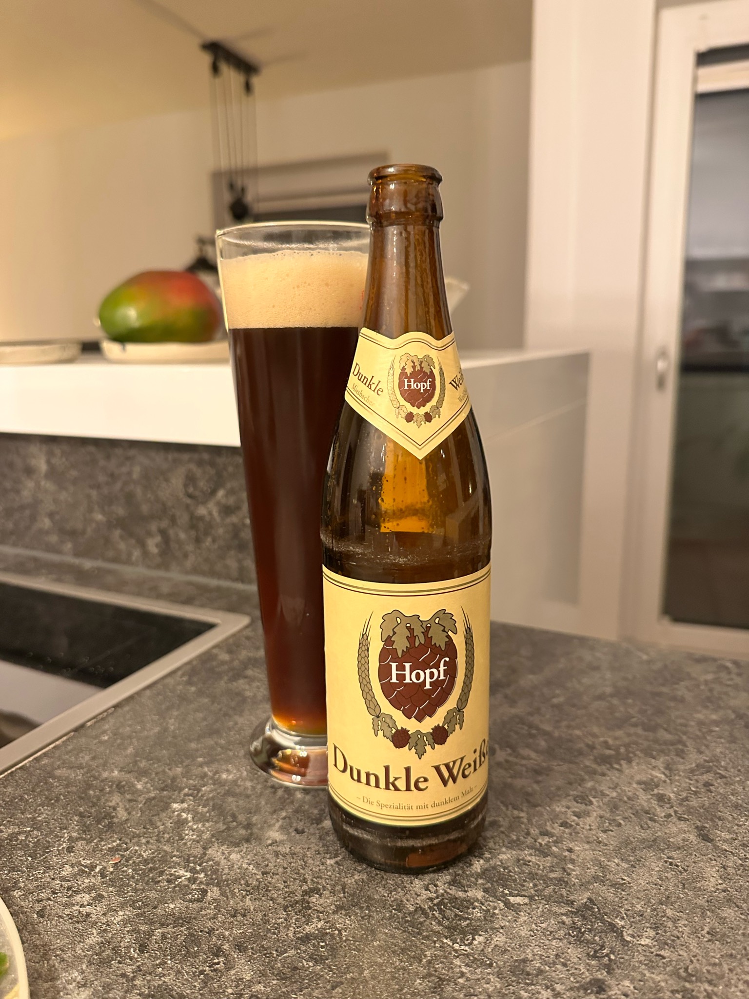 Hopf Dunkle Weiße, Germany