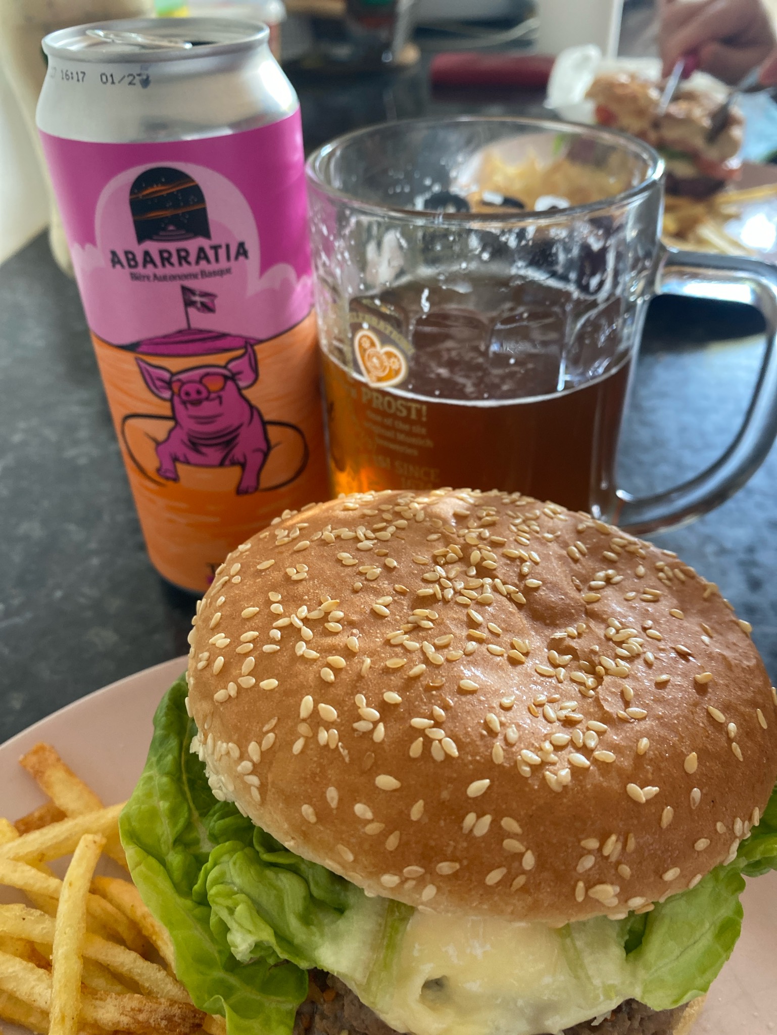 Abarratia Triple, France