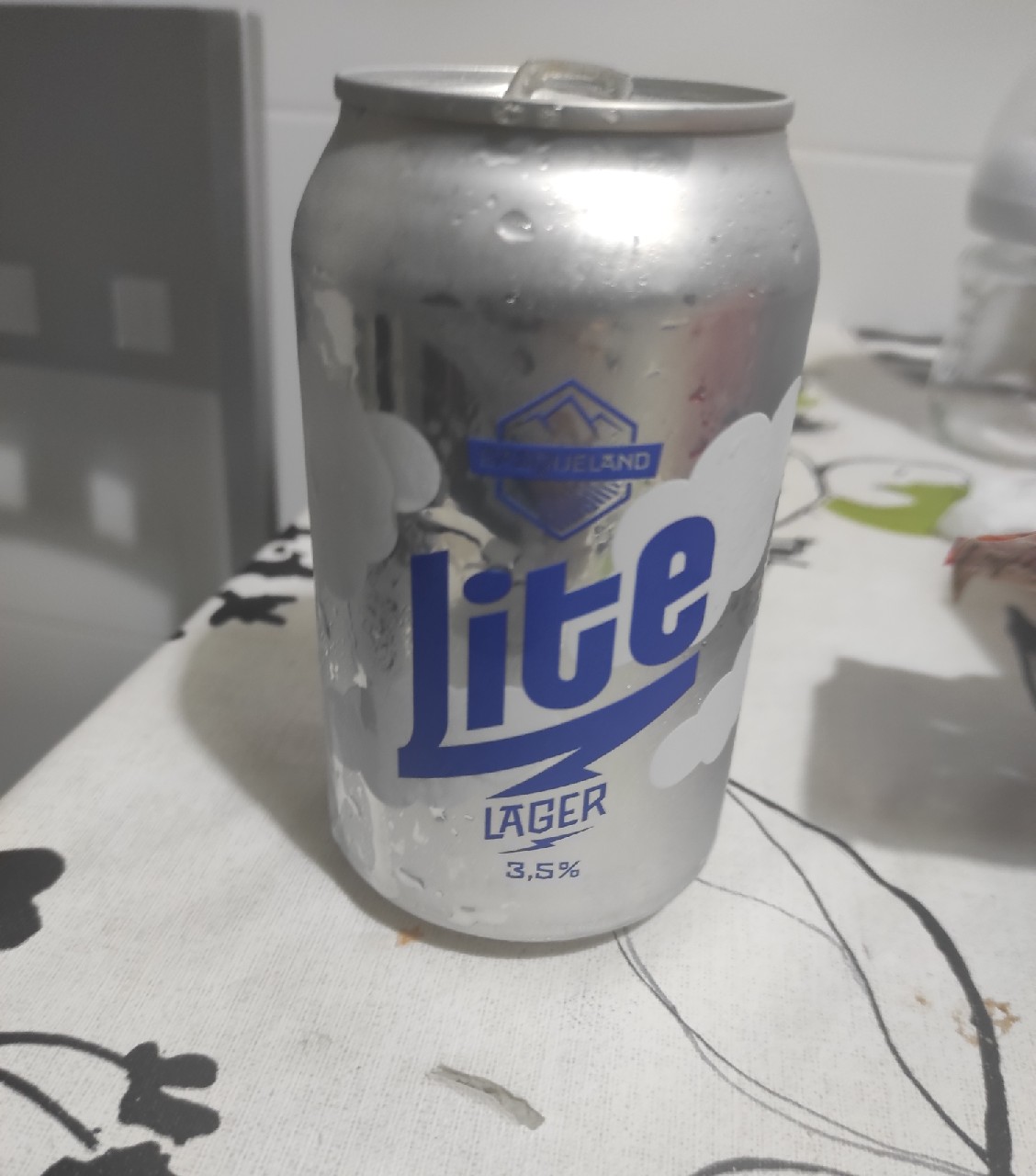 Basqueland Lite Lager, Spain