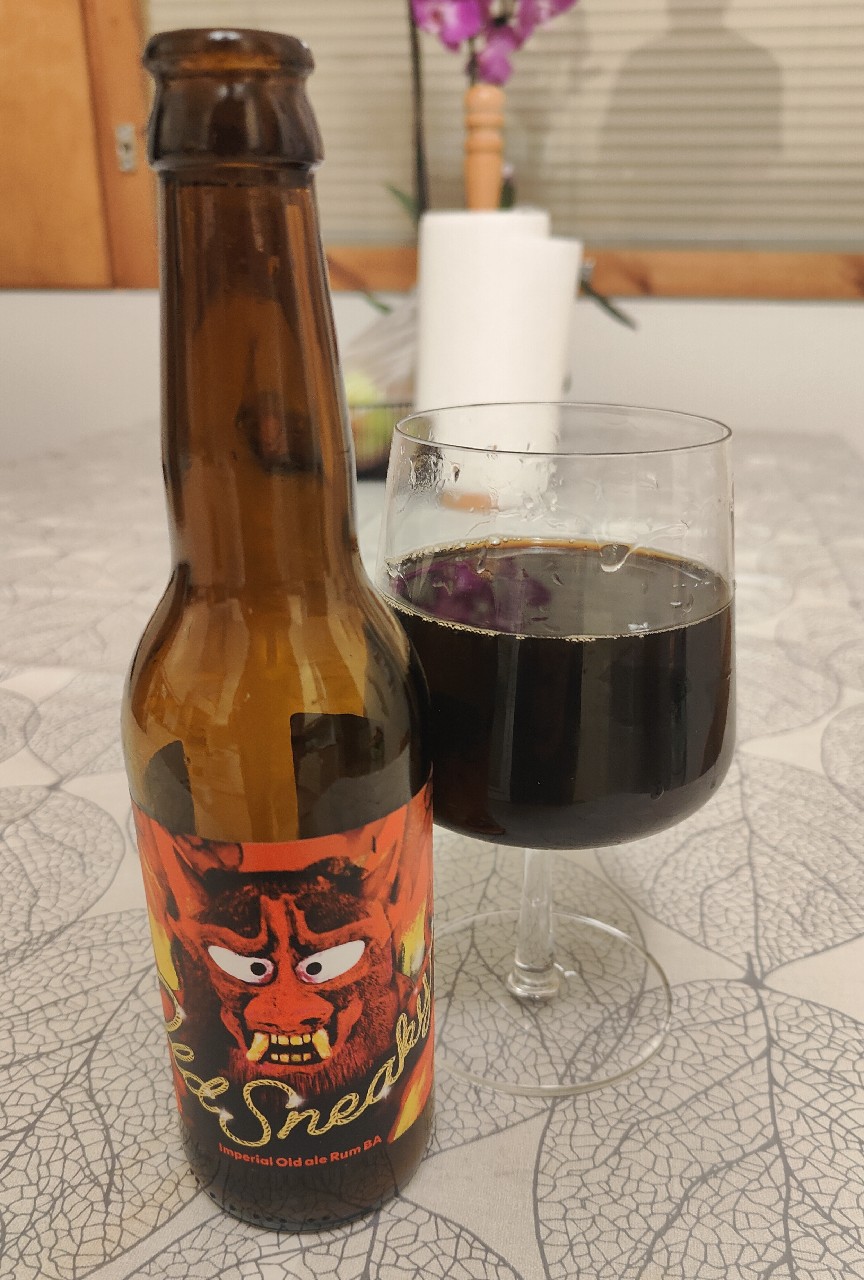 Old Sneaky Rum BA, Estonia