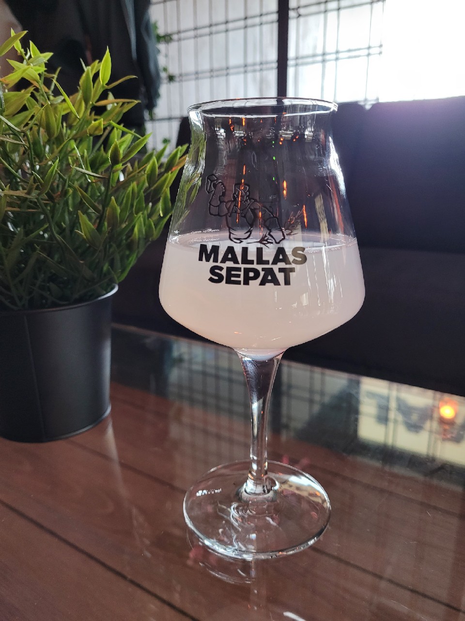 Takomo lonkero, Finland