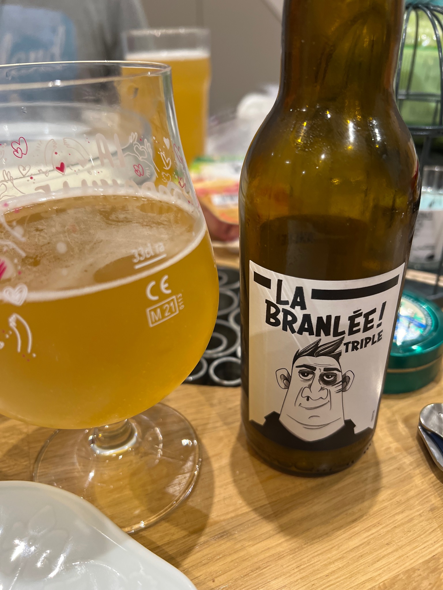 La Branlée Triple, France