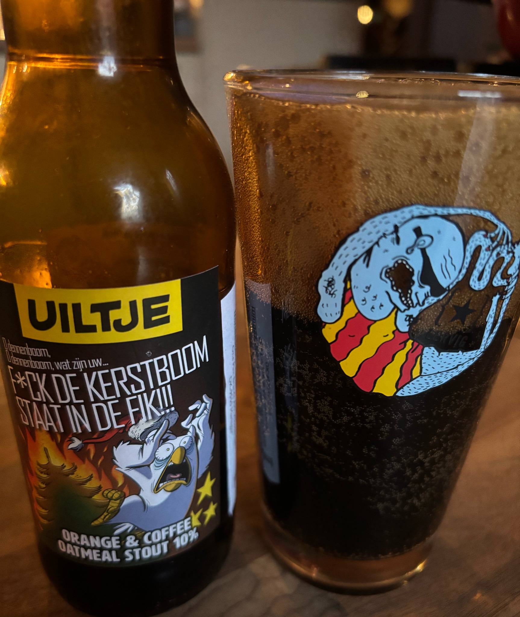 F*ck the Christmas Tree Is On Fire!!! / F*ck de Kerstboom Staat in de Fik!!, Netherlands