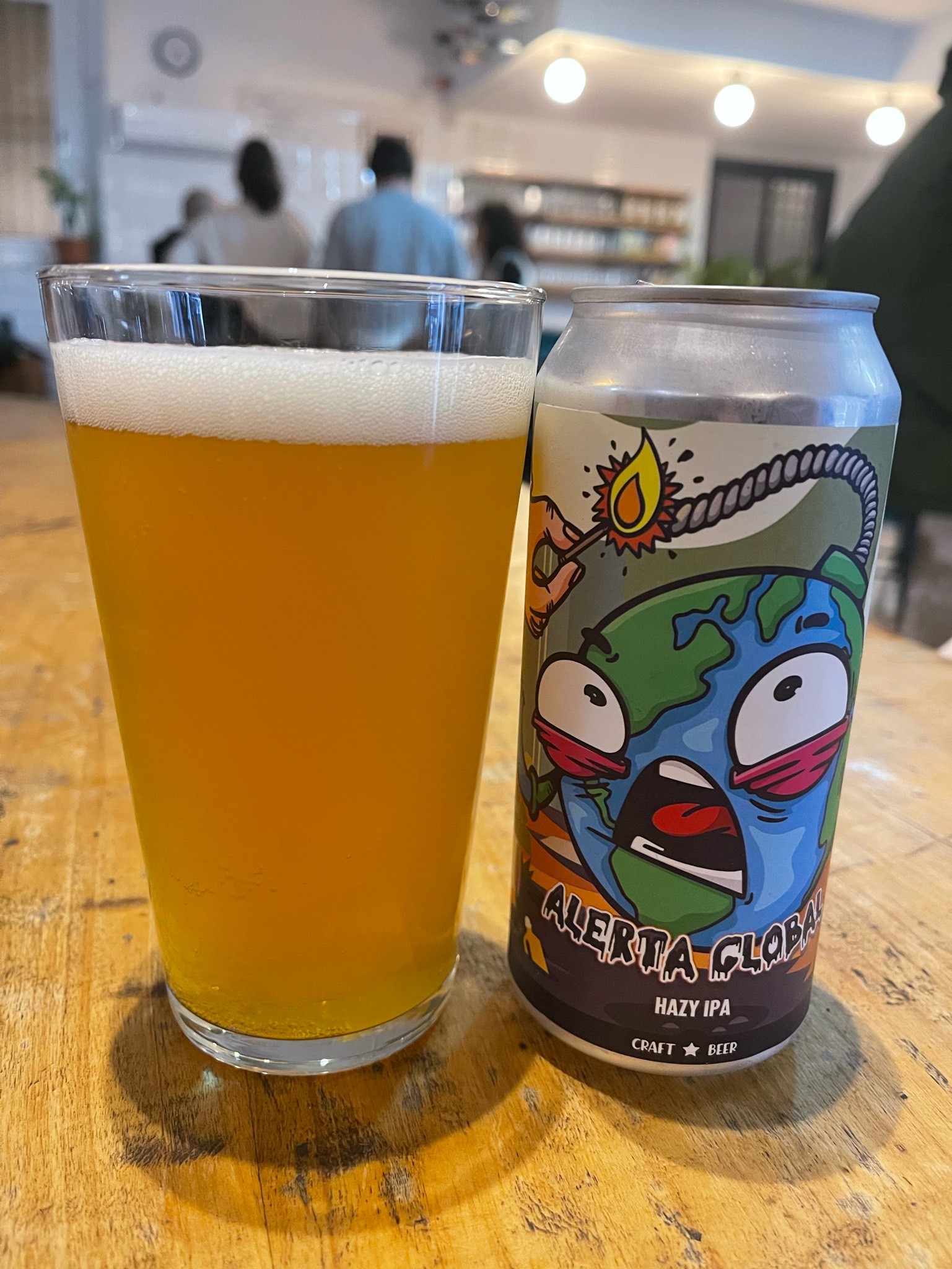 Alerta global, Castelló Beer Factory