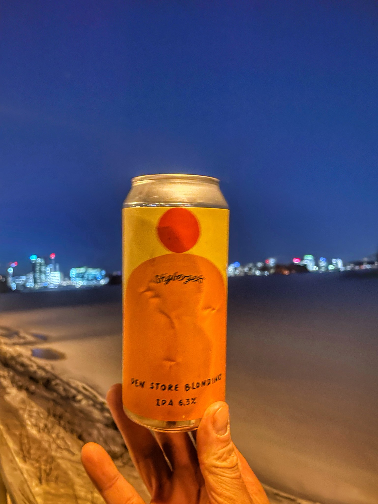 Den Store Blondino, Sweden