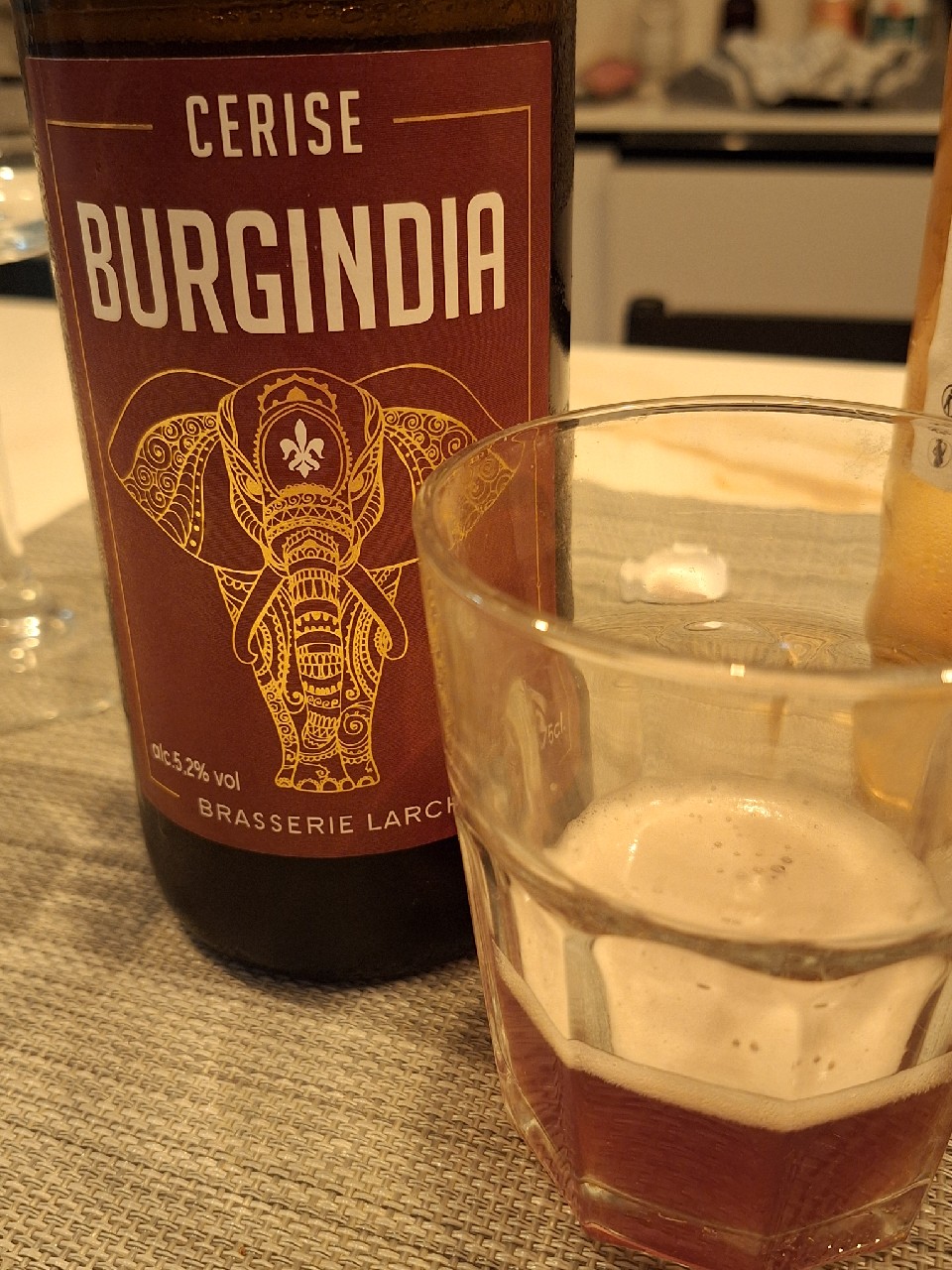 Burgindia Cerise, France