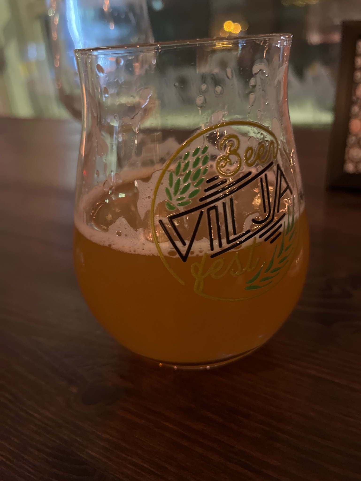 Neon Daimon, Finland