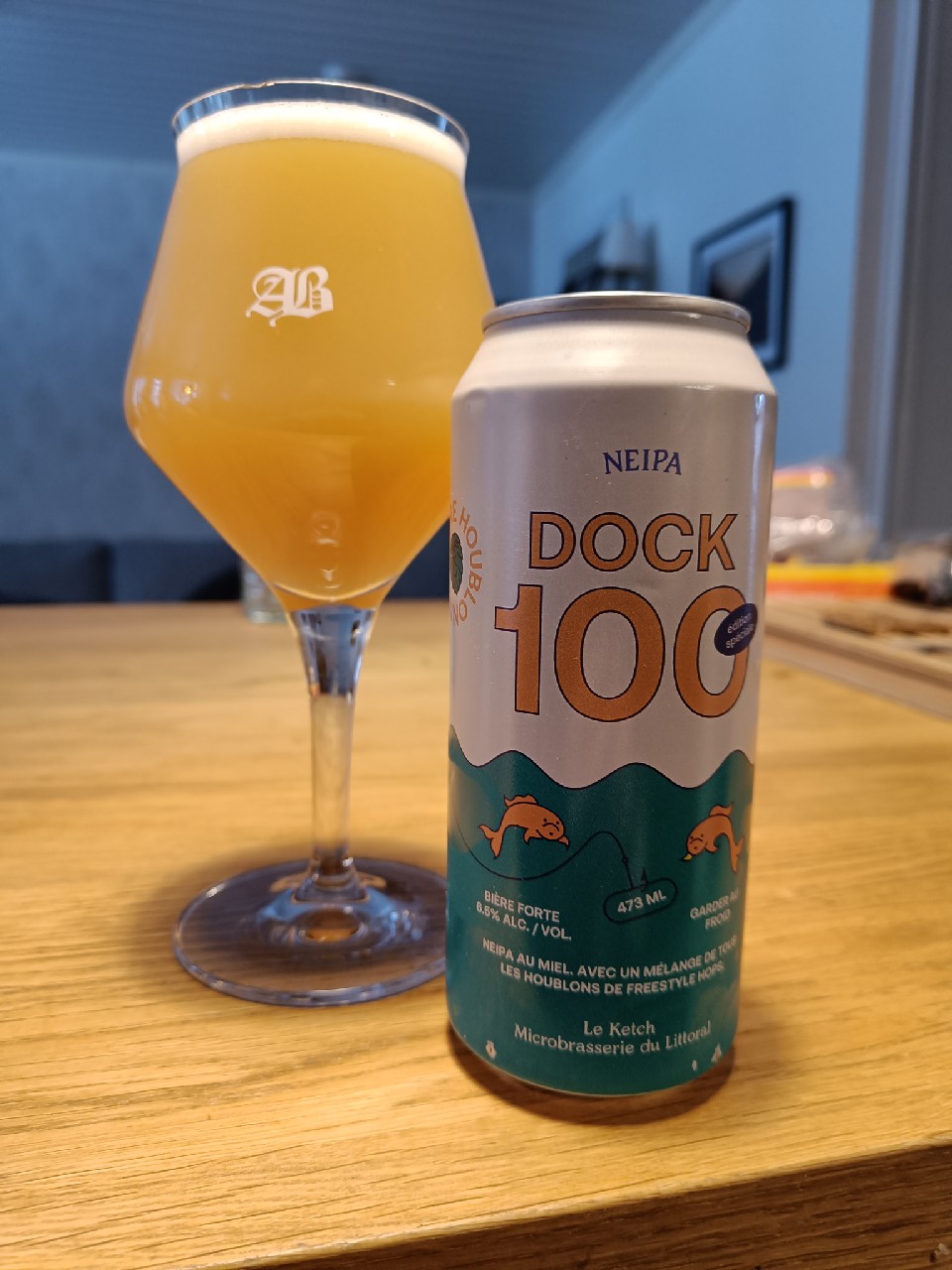 Dock 100, Canada