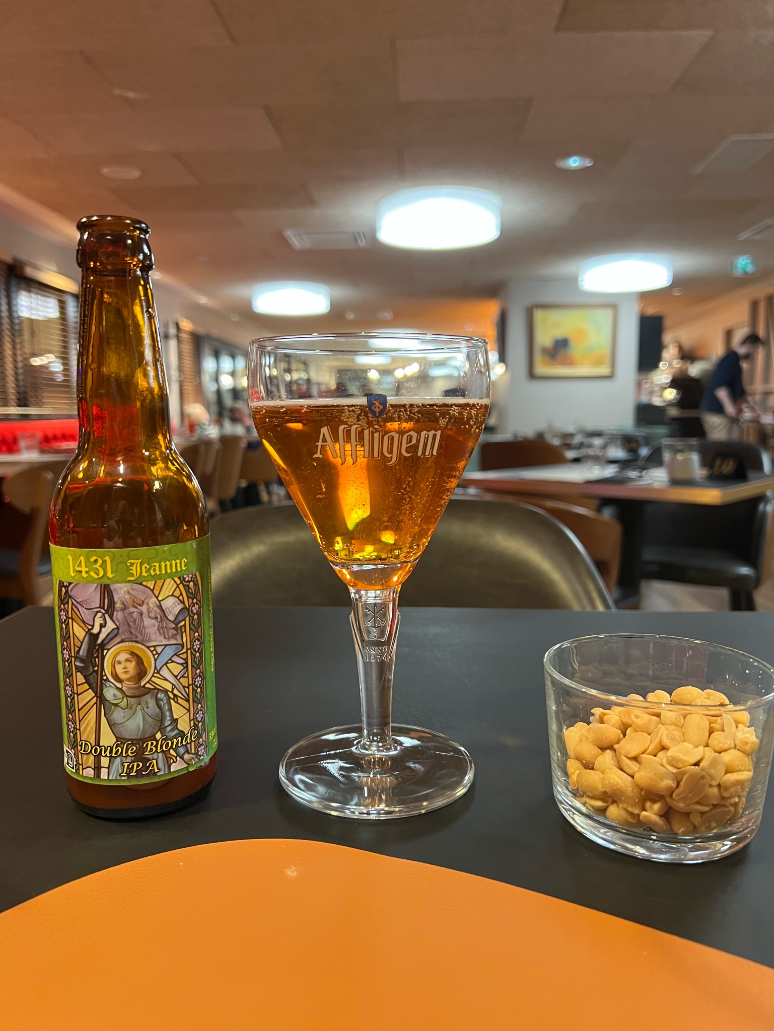 1431 Jeanne, La Mousse Des Temps