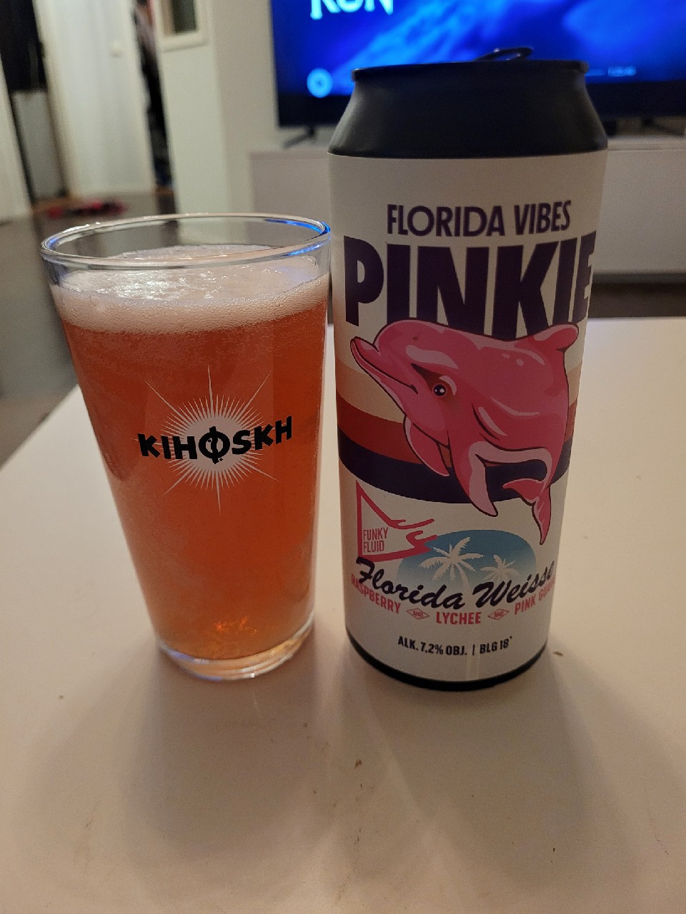 Florida Vibes: Pinkie, Poland