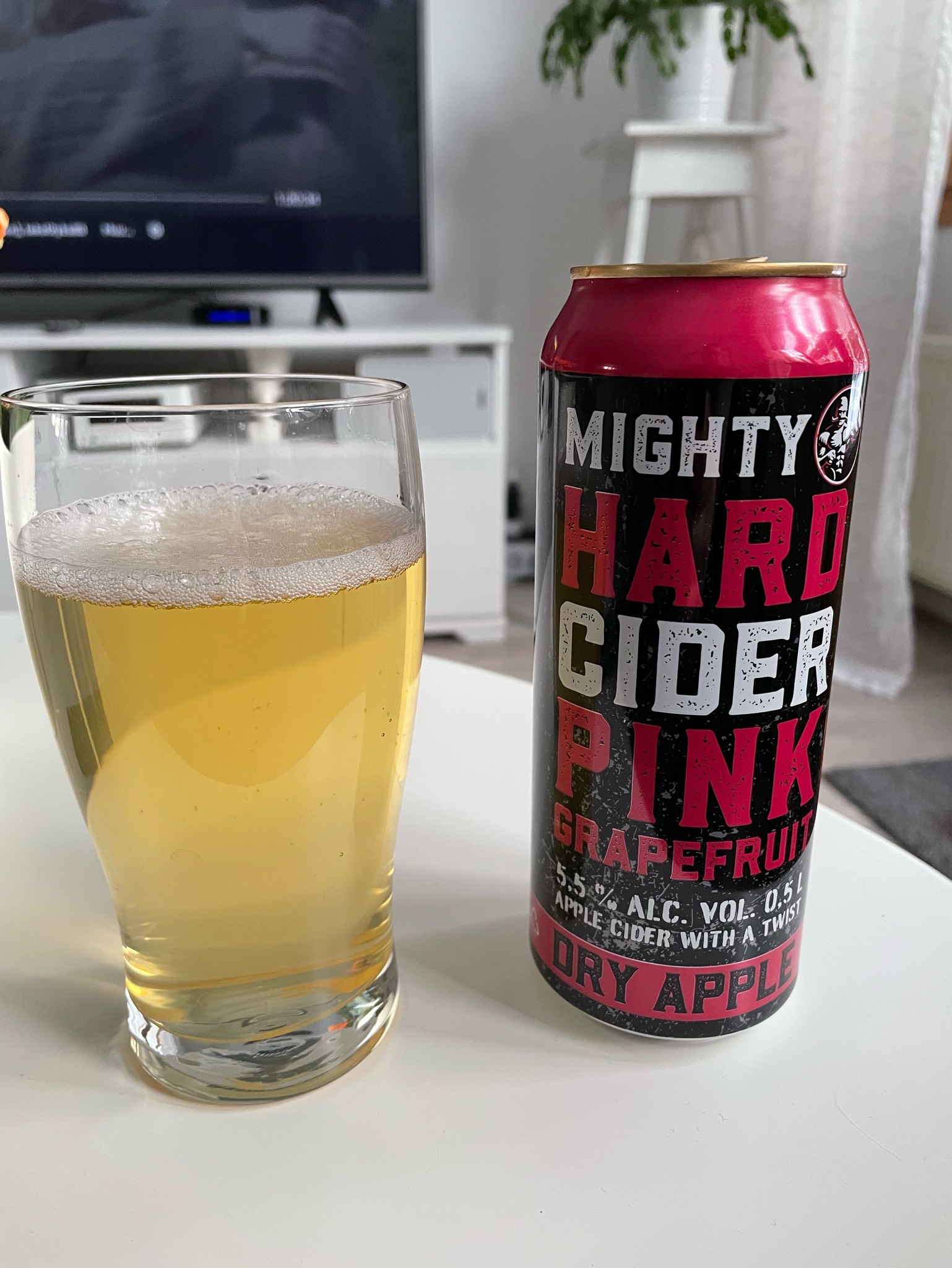 Mighty Hard Cider Pink Grapefruit, Finland