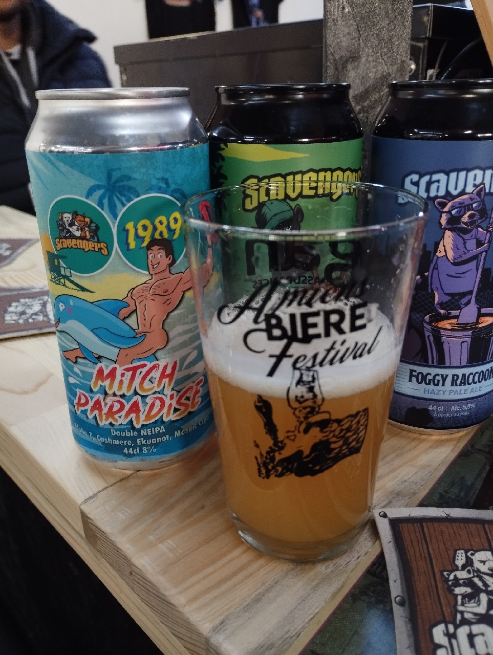 Mitch Paradise, France