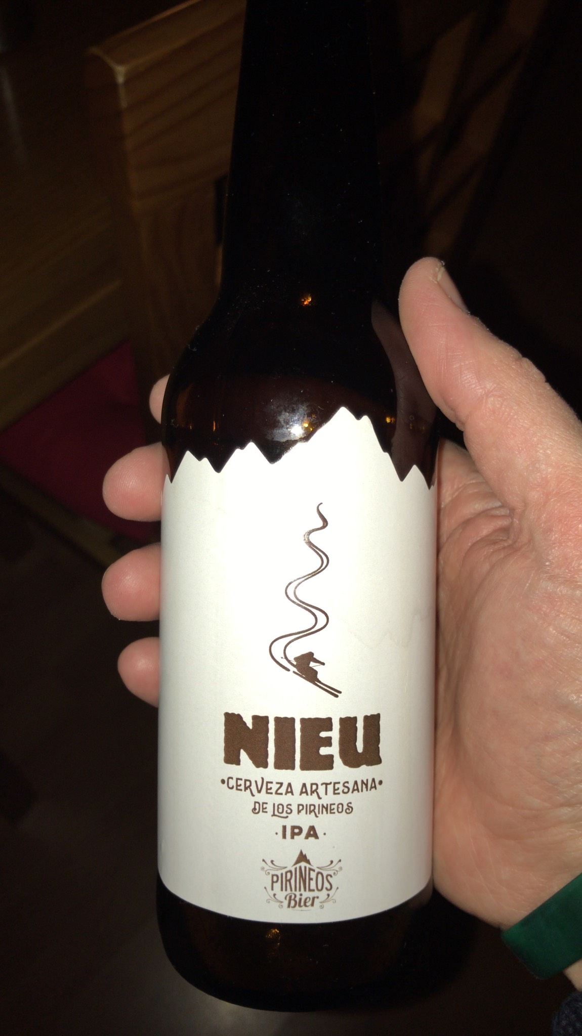 Nieu, Pirineos Bier